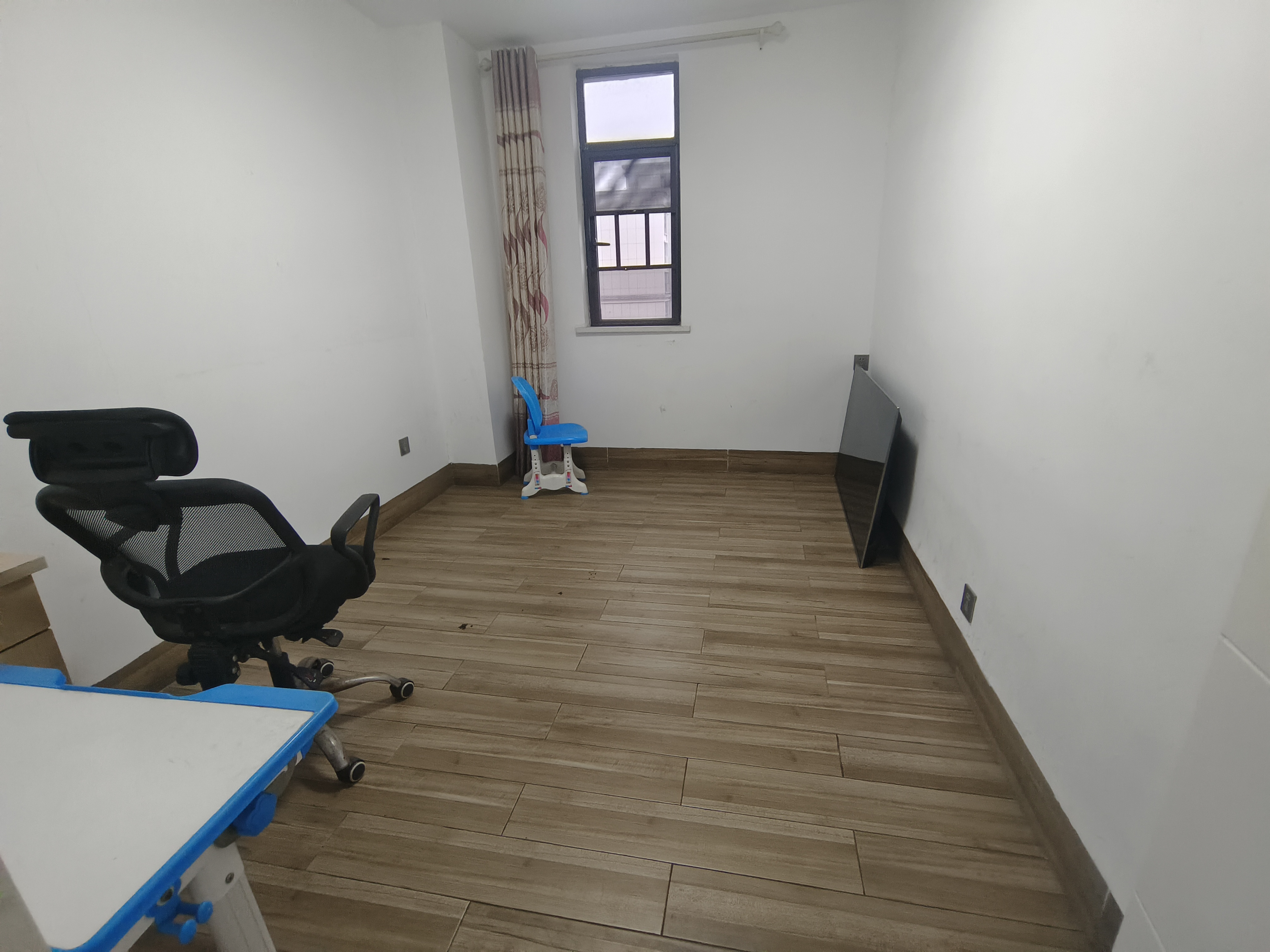 南苑上和二期  3室2厅1卫    3000.0元/月室内图