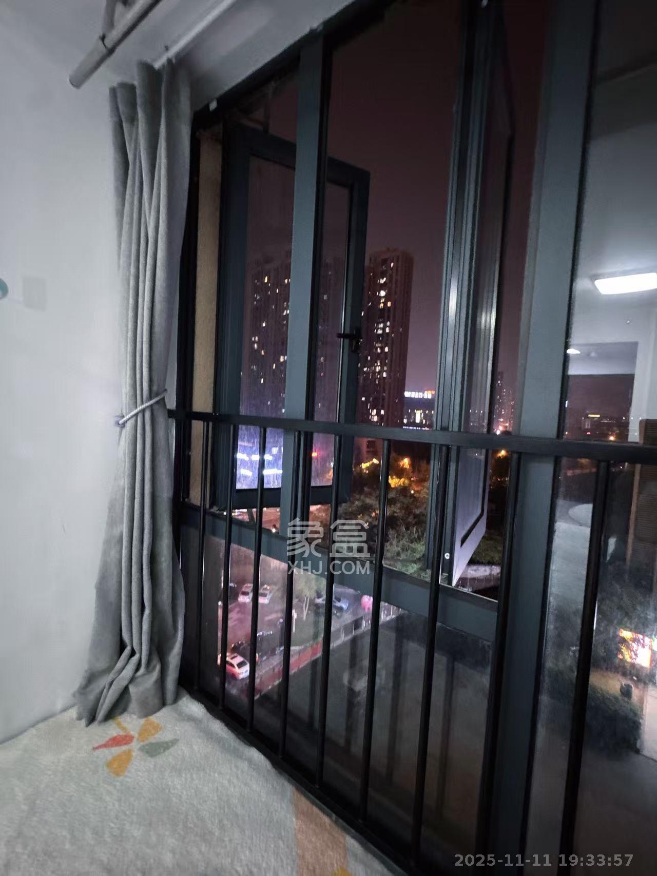 碧桂园印象  1室1厅1卫    1300.0元/月室内图