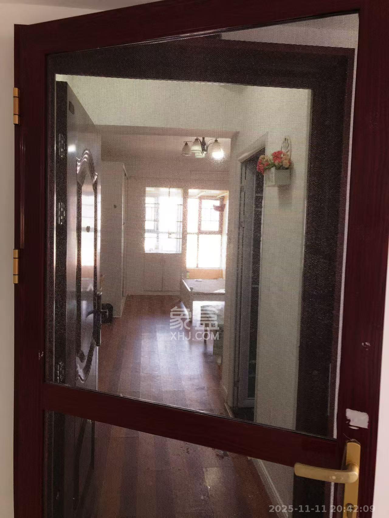 五矿万境水岸二期(五矿万境水岸和苑) 1室1厅1卫 1400.0元/月 五矿万境水岸二期(五矿万境水岸和苑) 1室1厅1卫 1400.0元/月室内图