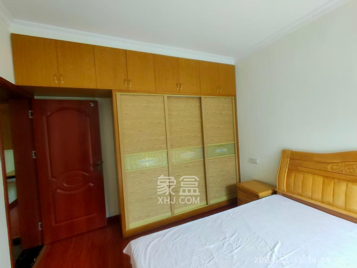 盛世耀凯 3室2厅1卫 2500.0元/月 盛世耀凯 3室2厅1卫 2500.0元/月室内图