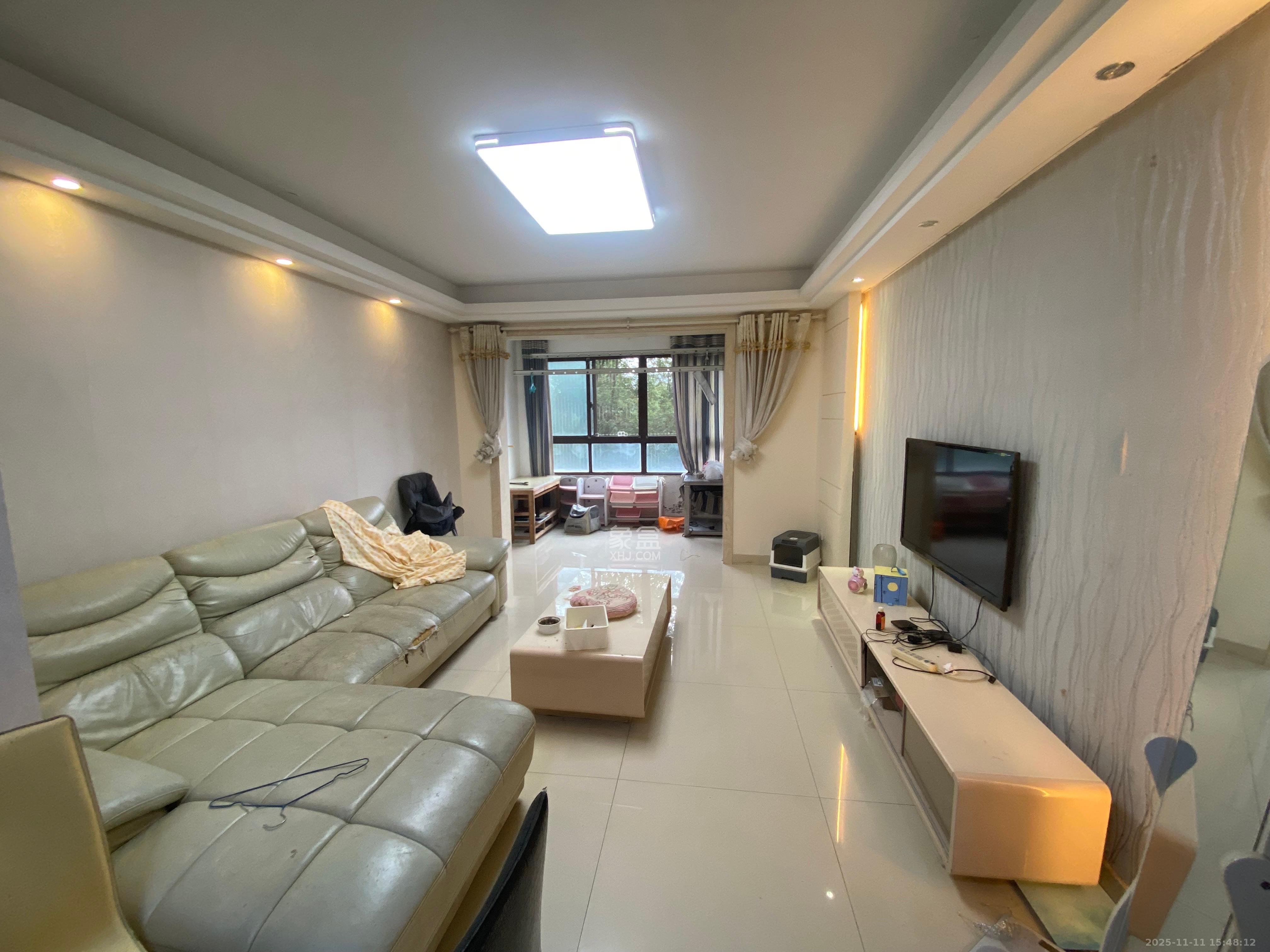 山语城二期 2室1厅1卫 1800.0元/月 山语城二期 2室1厅1卫 1800.0元/月室内图