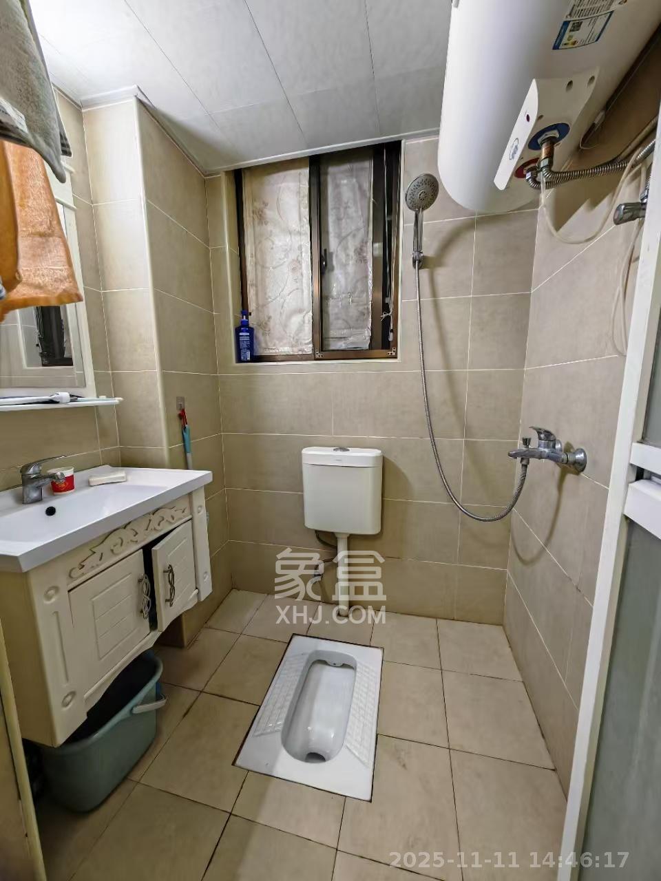 君悦紫园  1室0厅1卫    1800.0元/月室内图