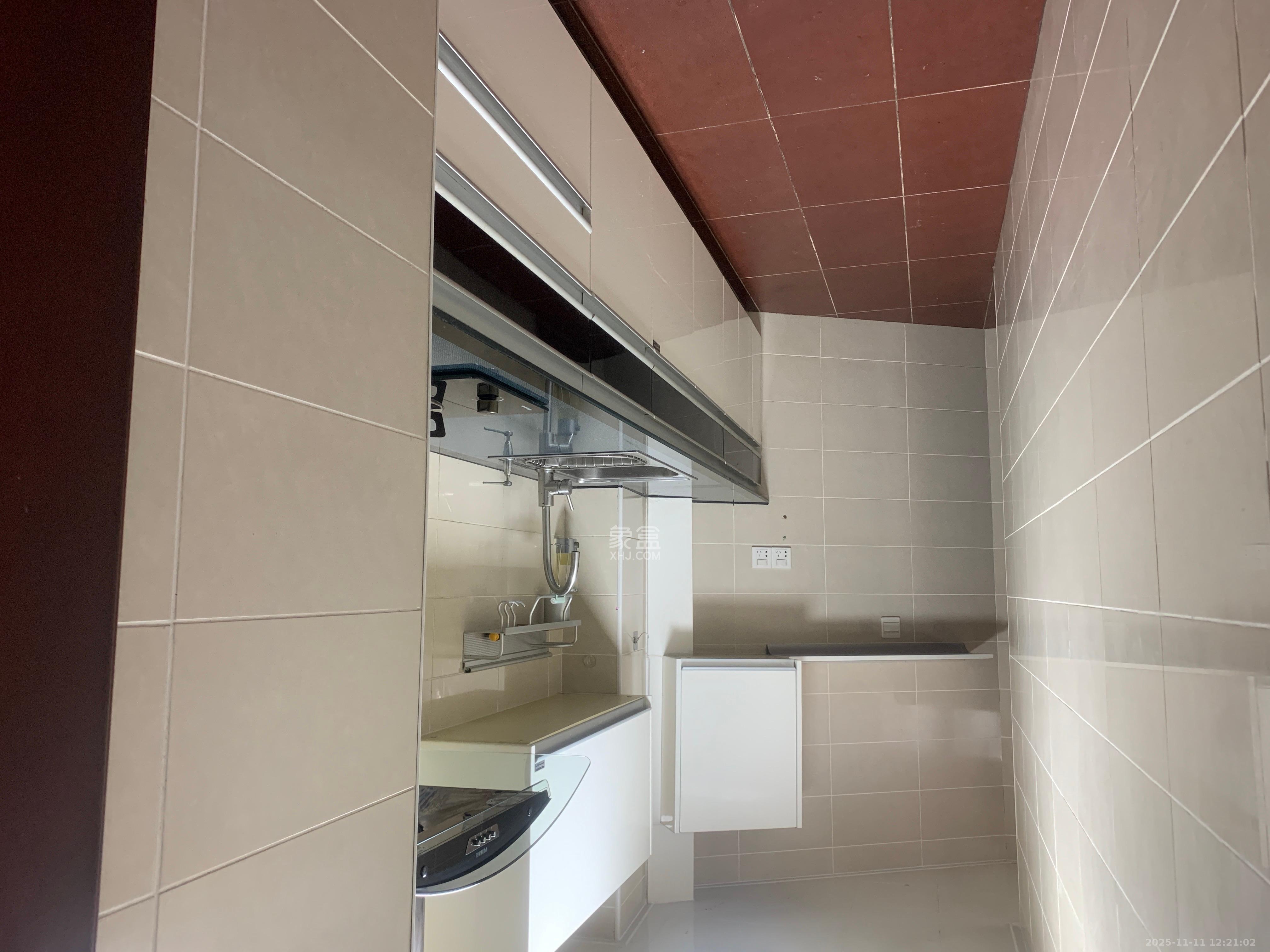 兰亭优壳（隽峰苑）  2室2厅1卫    2300.0元/月