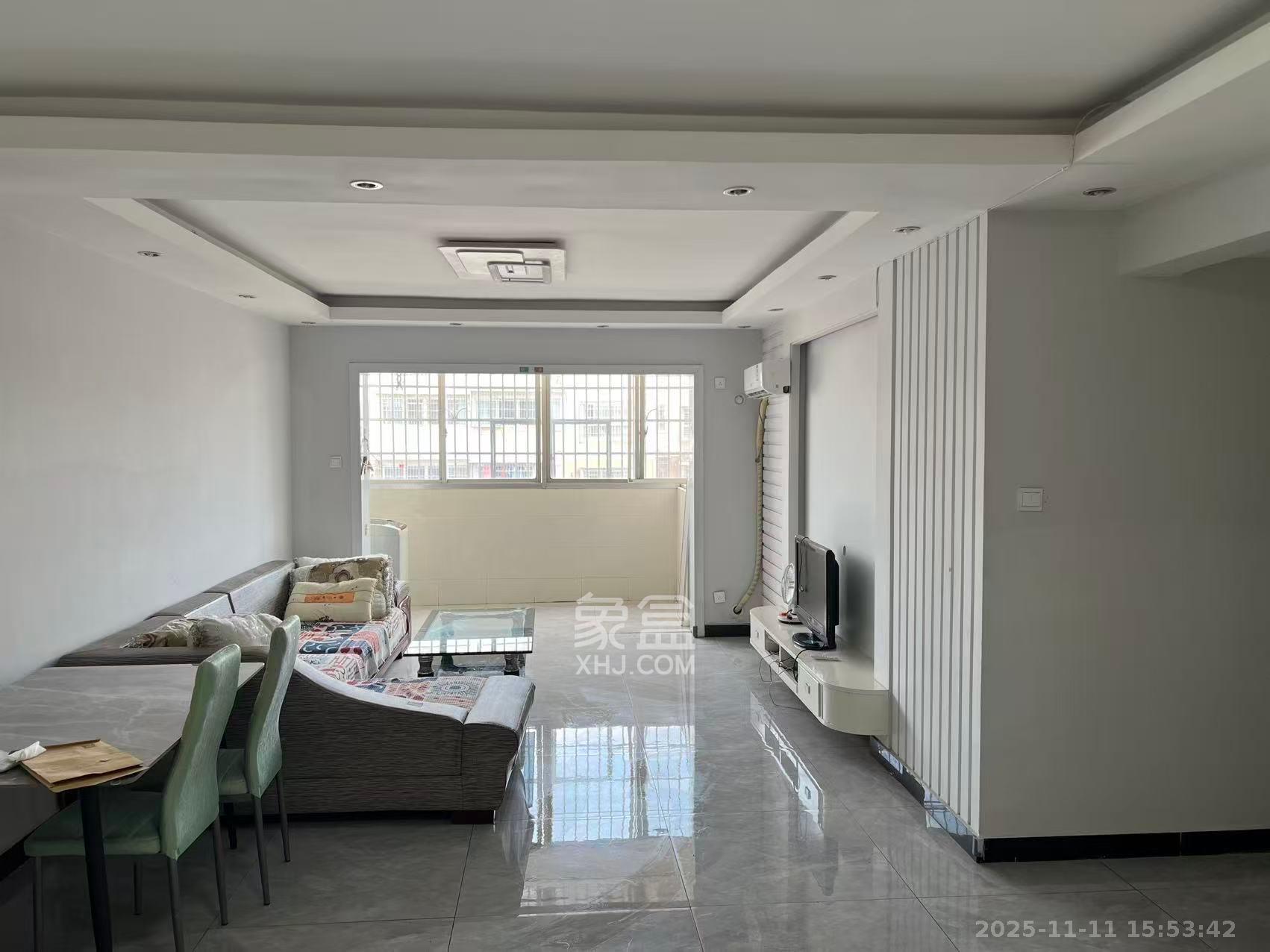 德润园 2室2厅1卫 1800.0元/月 德润园 2室2厅1卫 1800.0元/月室内图