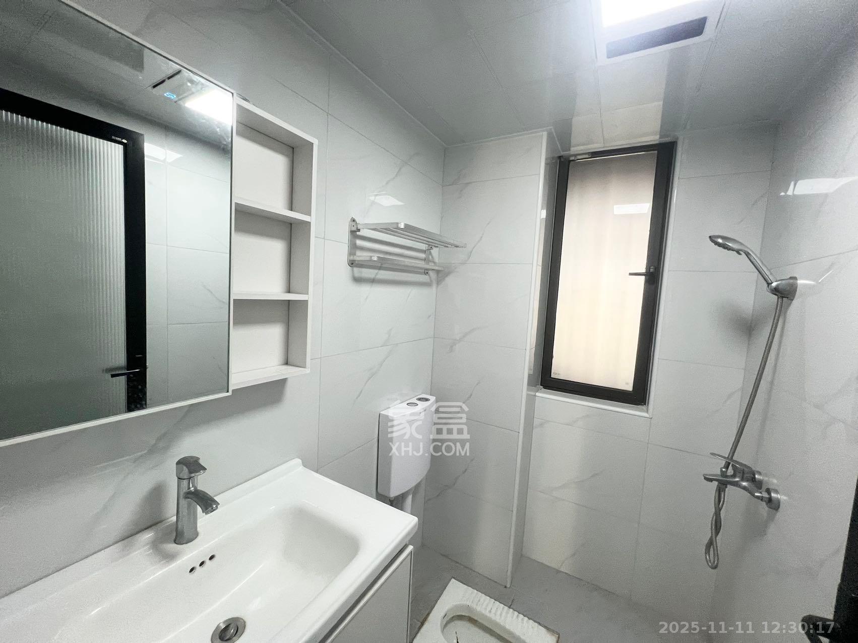 金塘家园  2室2厅1卫    2100.0元/月室内图