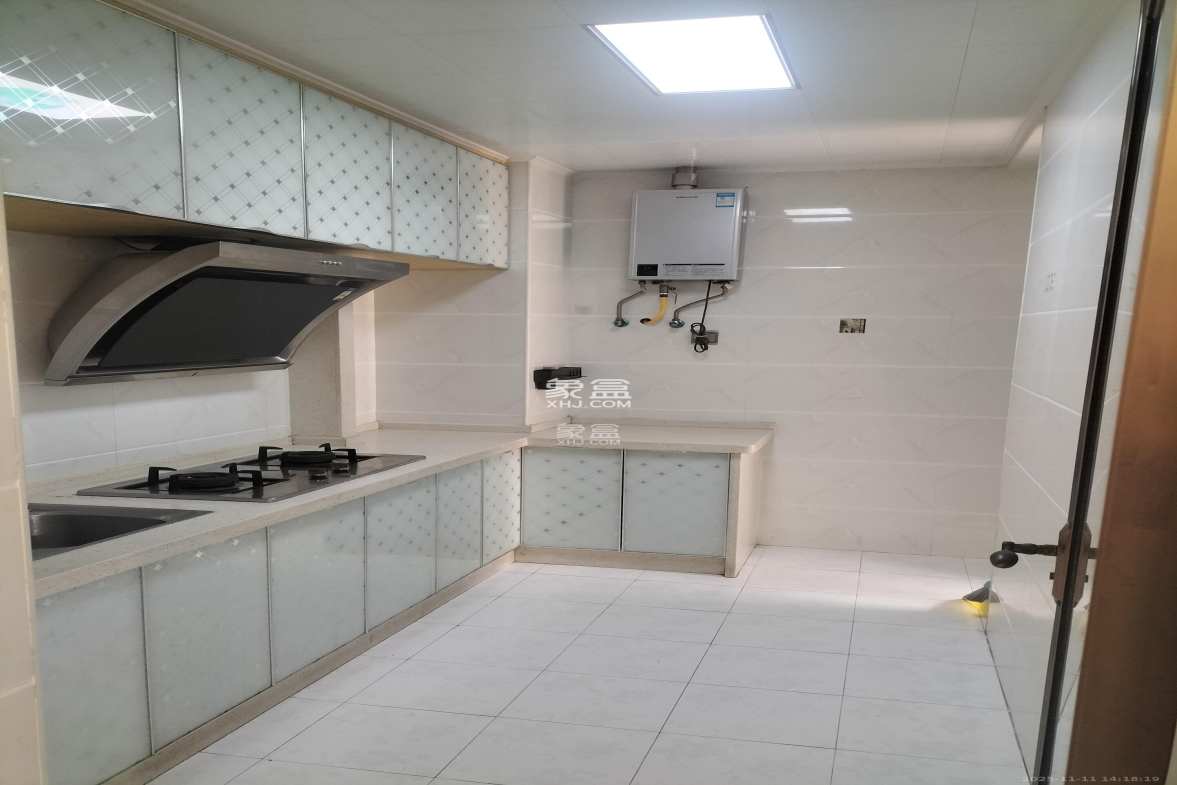 家兴苑 2室2厅1卫 2000.0元/月 家兴苑 2室2厅1卫 2000.0元/月室内图