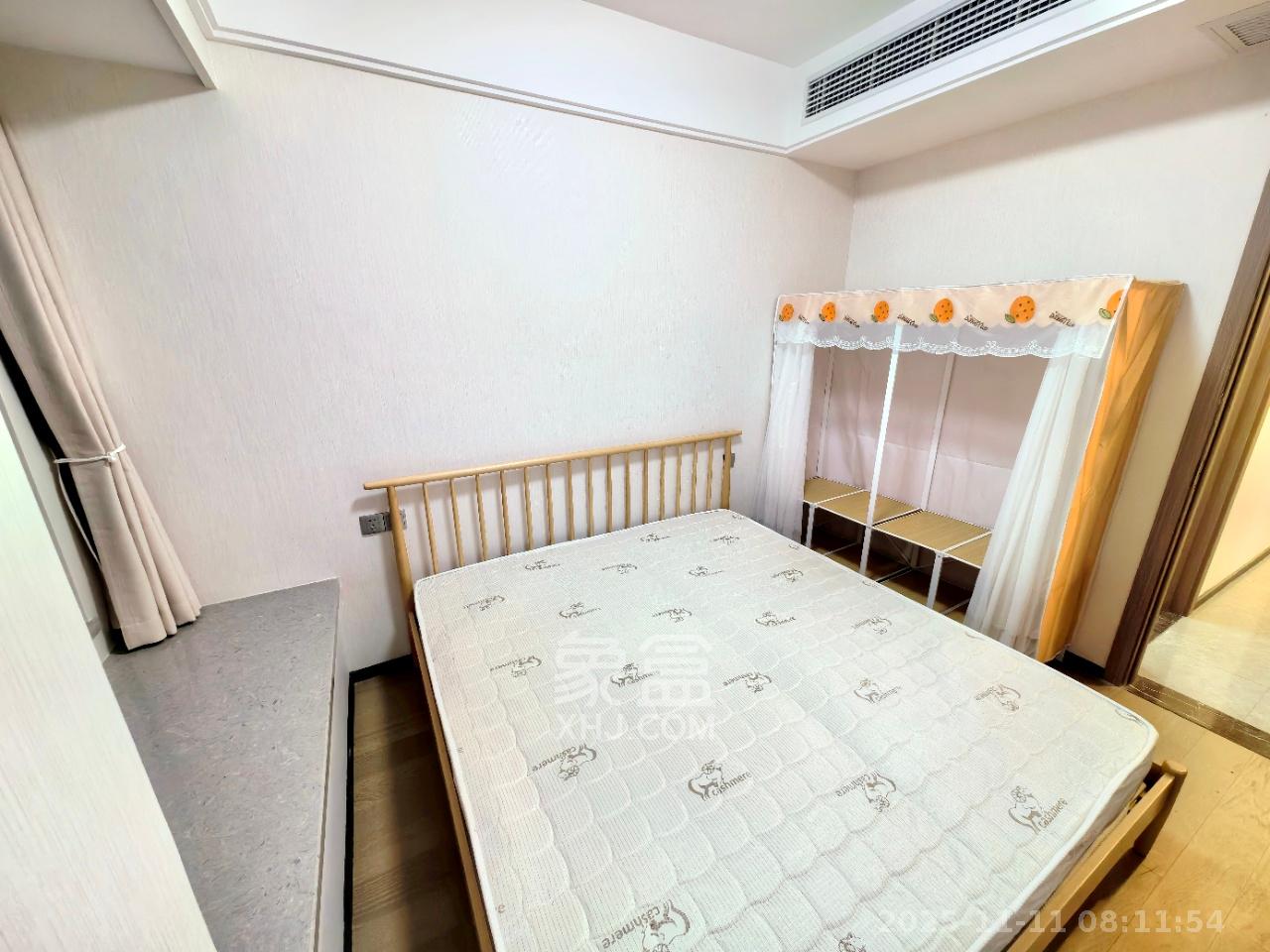 中海麓山境北区  3室2厅2卫    2800.0元/月室内图