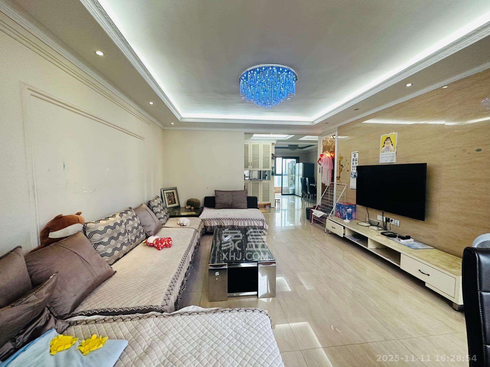 西子花苑  3室1厅1卫    3000.0元/月室内图