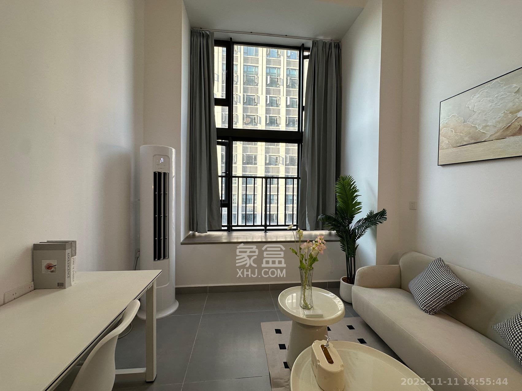 恒伟星中心  1室1厅1卫    1900.0元/月室内图