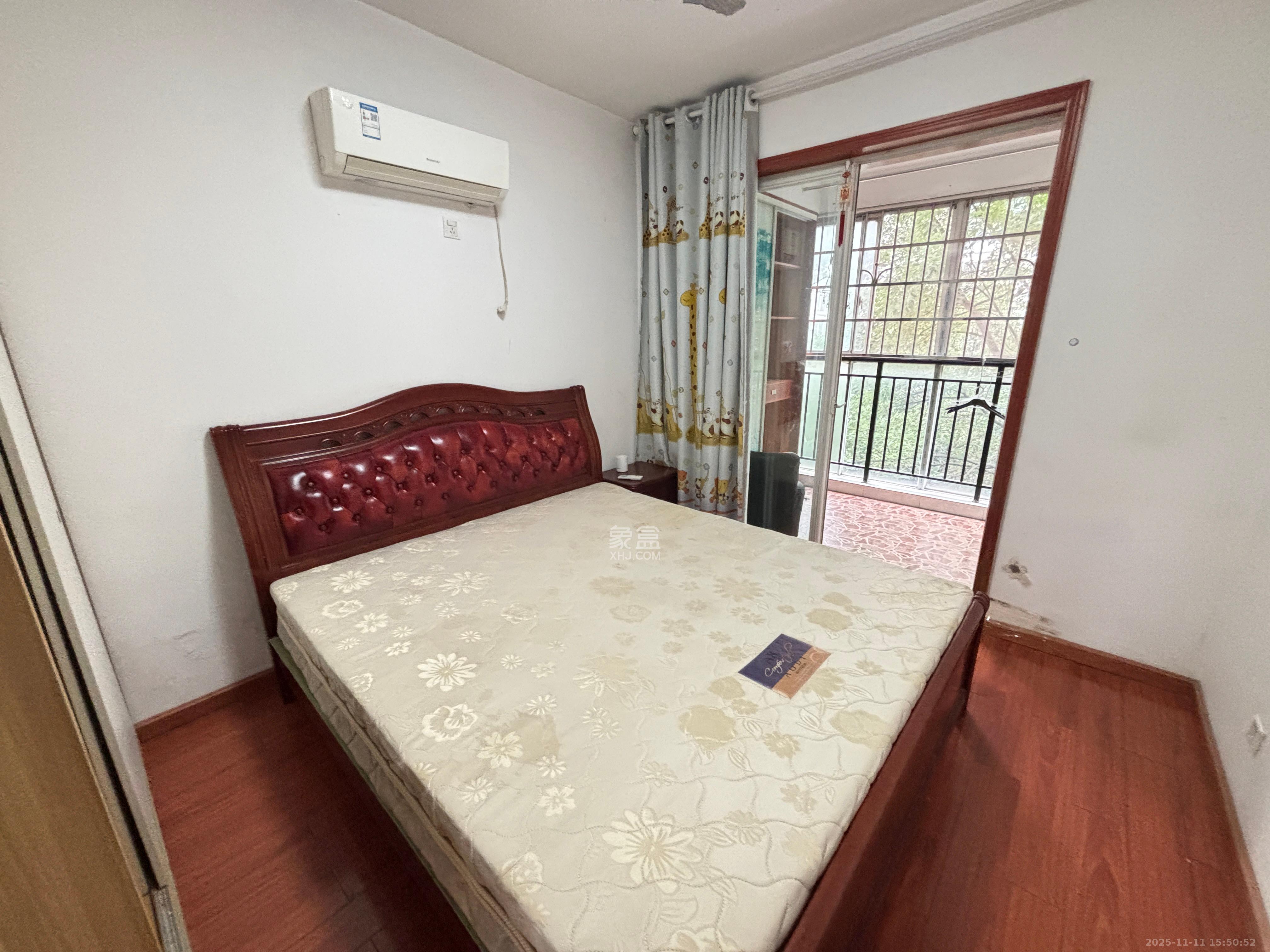 天鸿天府（天鸿中央大院）  3室2厅2卫    2600.0元/月室内图