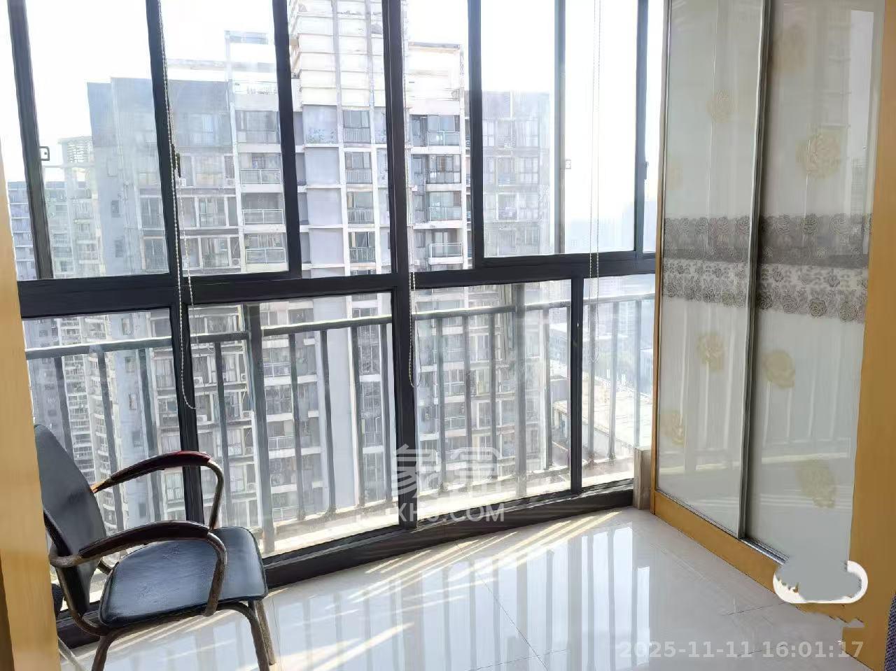 金麓国际  2室2厅1卫    2200.0元/月室内图