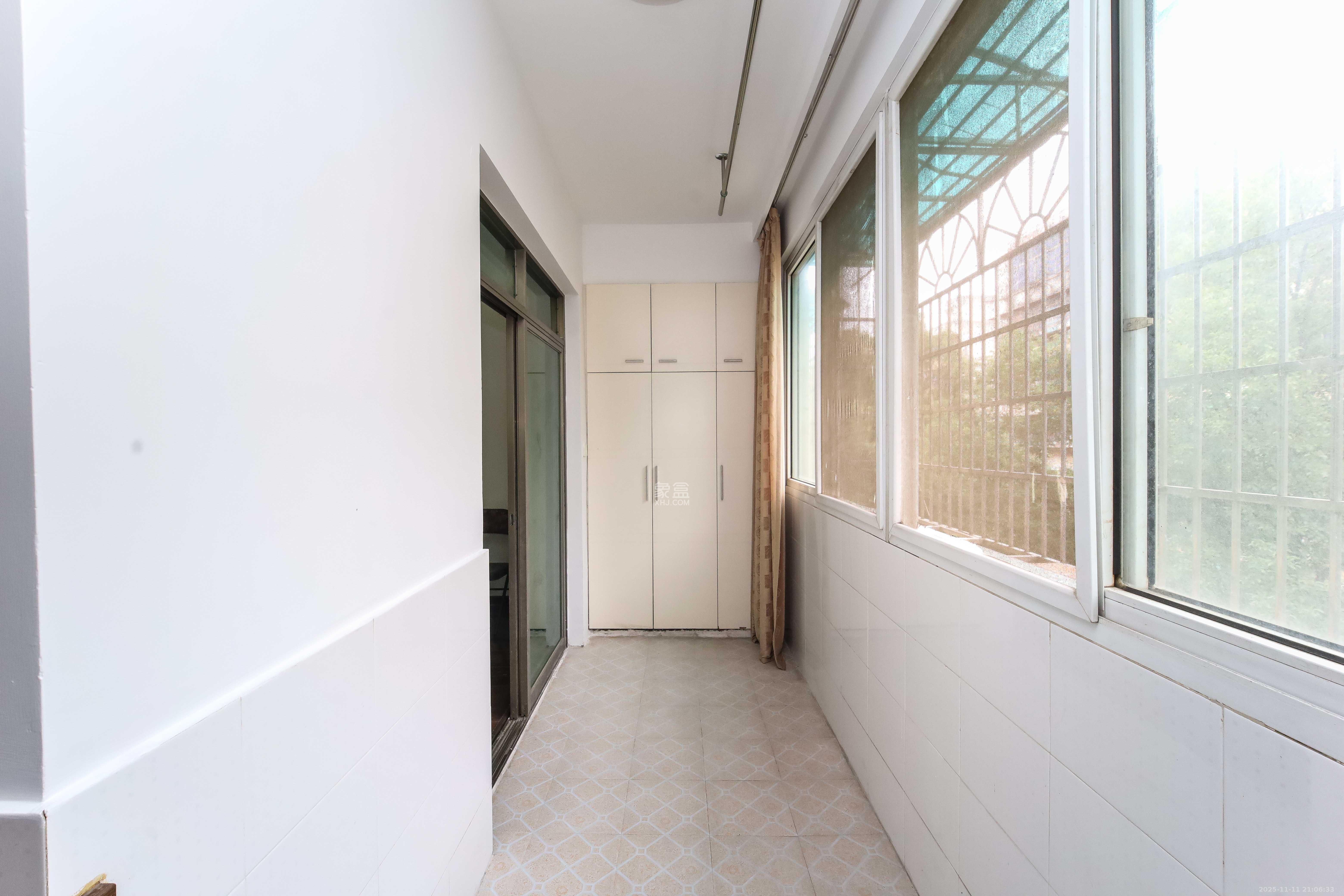 长沙市邮政宿舍(古汉邮局宿舍) 4室2厅2卫 92.8万 长沙市邮政宿舍(古汉邮局宿舍) 4室2厅2卫 92.8万阳台