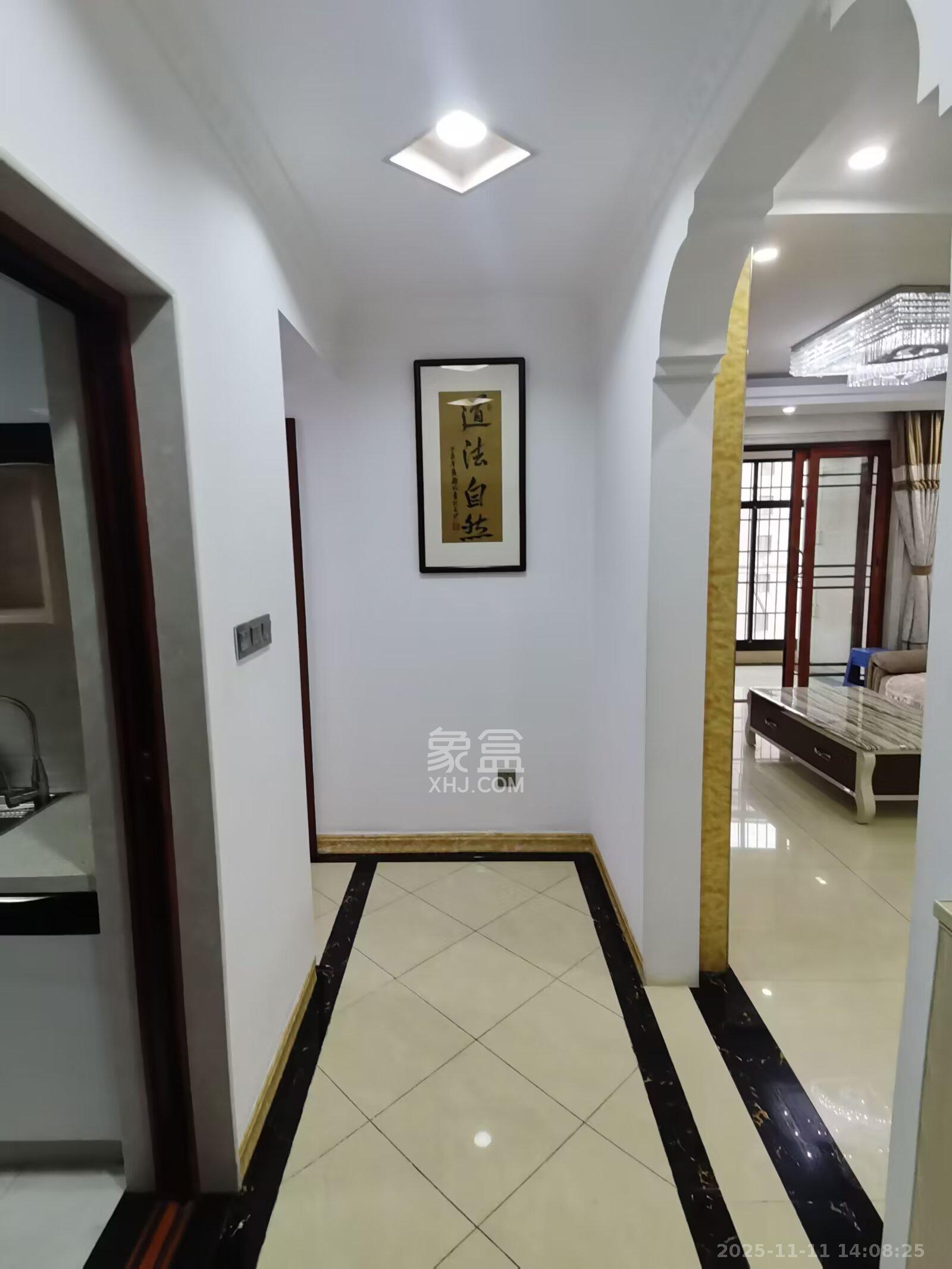 康桥长郡  3室2厅1卫    2000.0元/月室内图