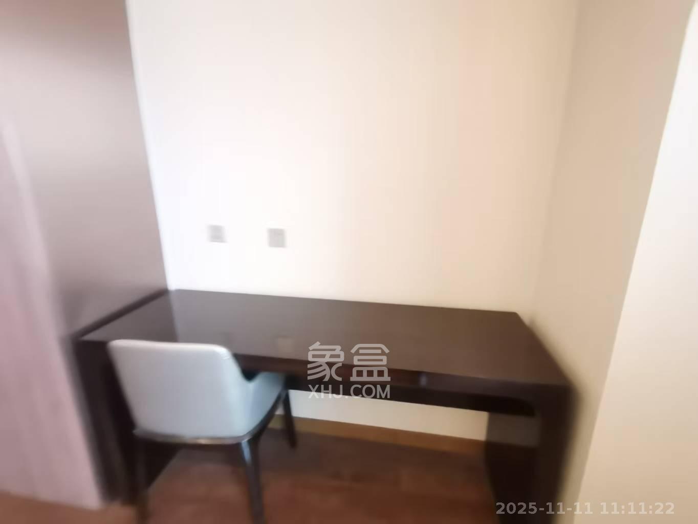 华远国际公寓  1室1厅1卫    2900.0元/月室内图