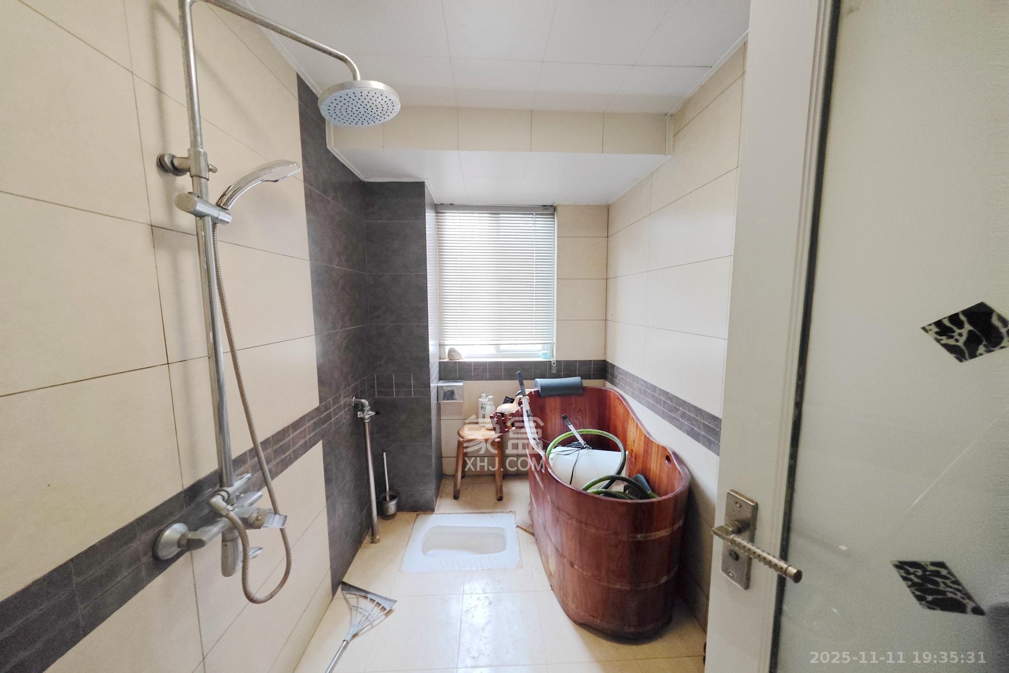 丽星景园 3室2厅2卫 110.0万 丽星景园 3室2厅2卫 110.0万其他