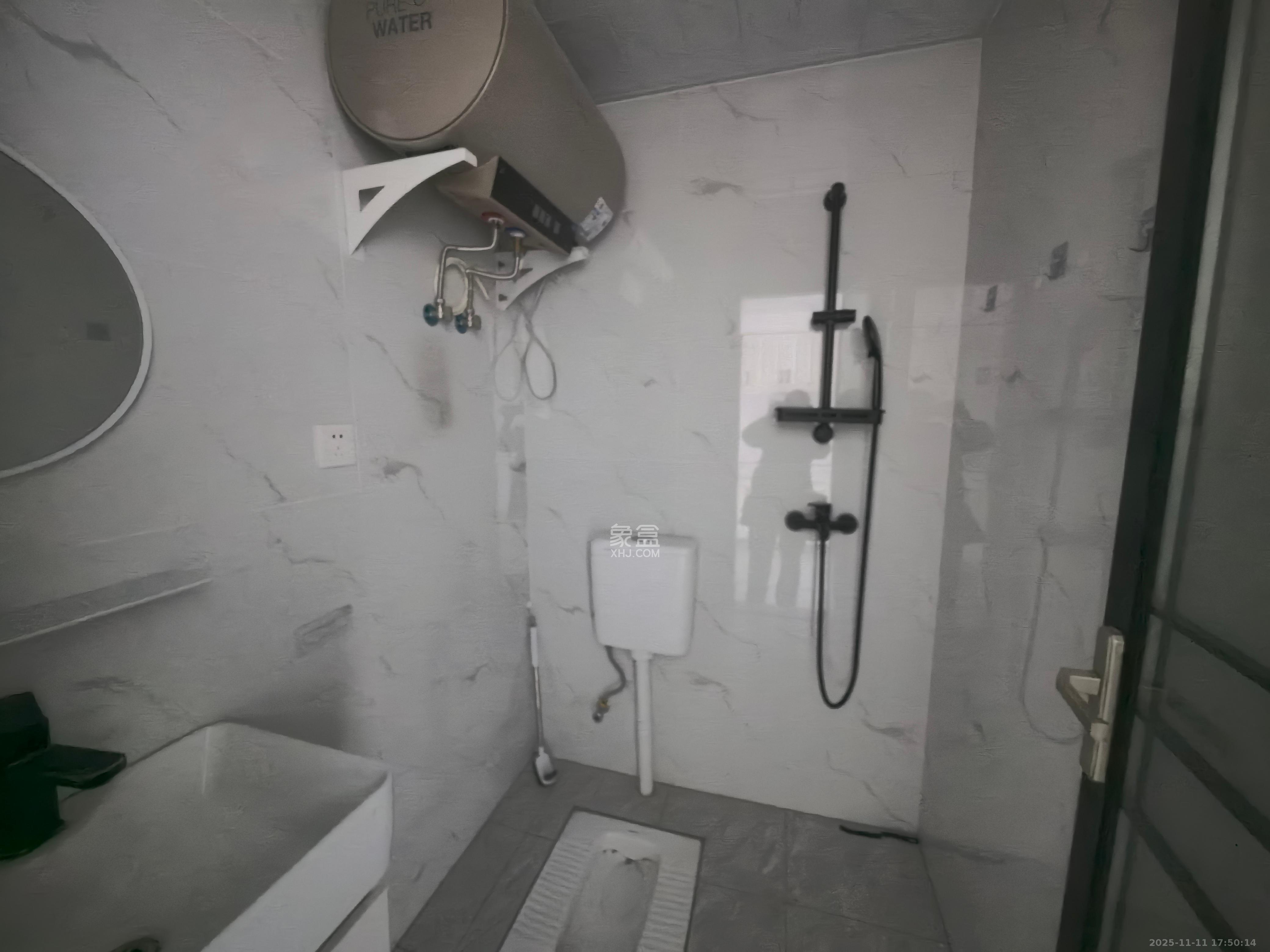 世景国际广场 1室1厅1卫 4000.0元/月 世景国际广场 1室1厅1卫 4000.0元/月室内图