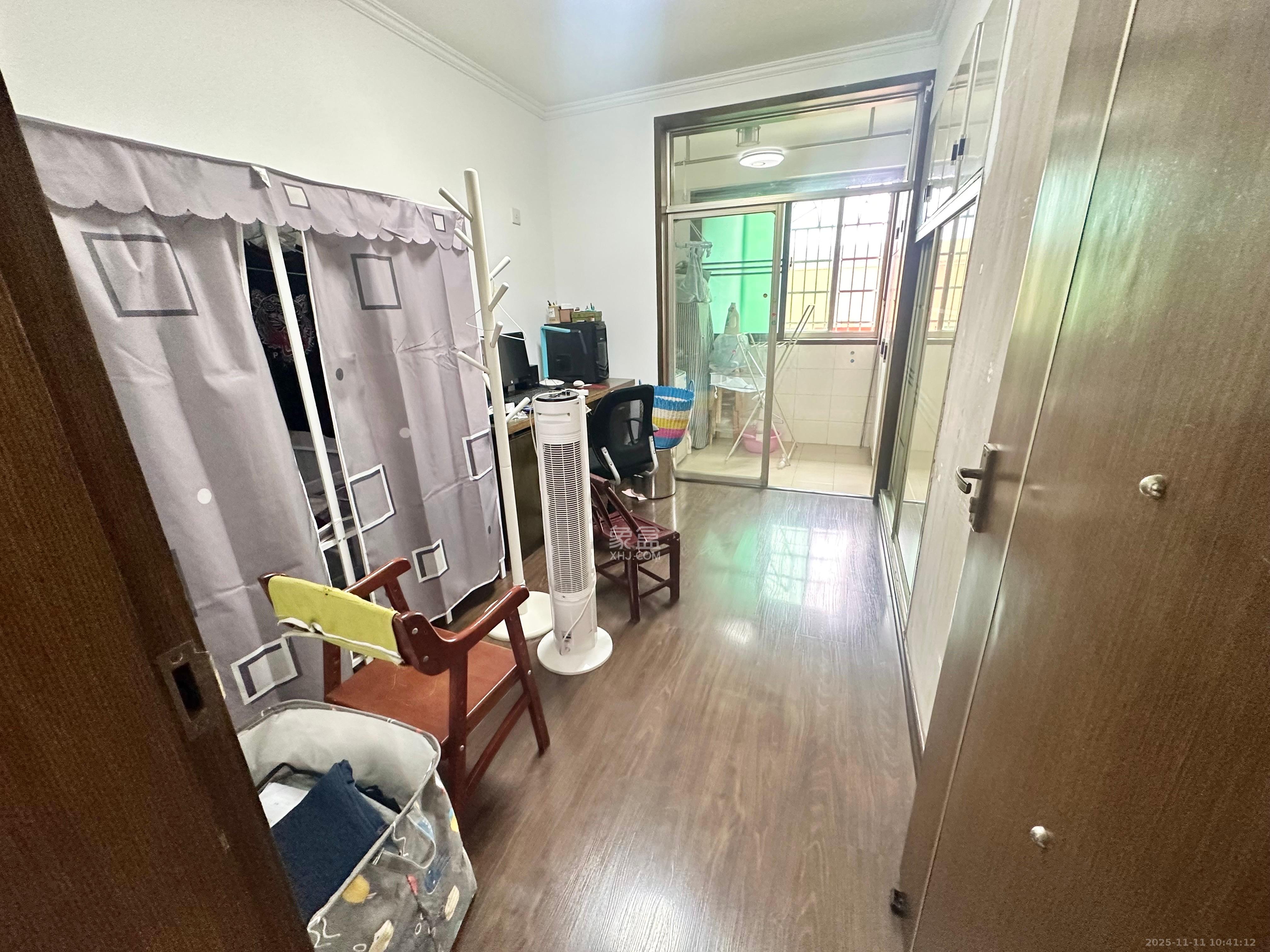 人造板厂宿舍(新河北堤1号) 3室1厅1卫 1700.0元/月 人造板厂宿舍(新河北堤1号) 3室1厅1卫 1700.0元/月室内图