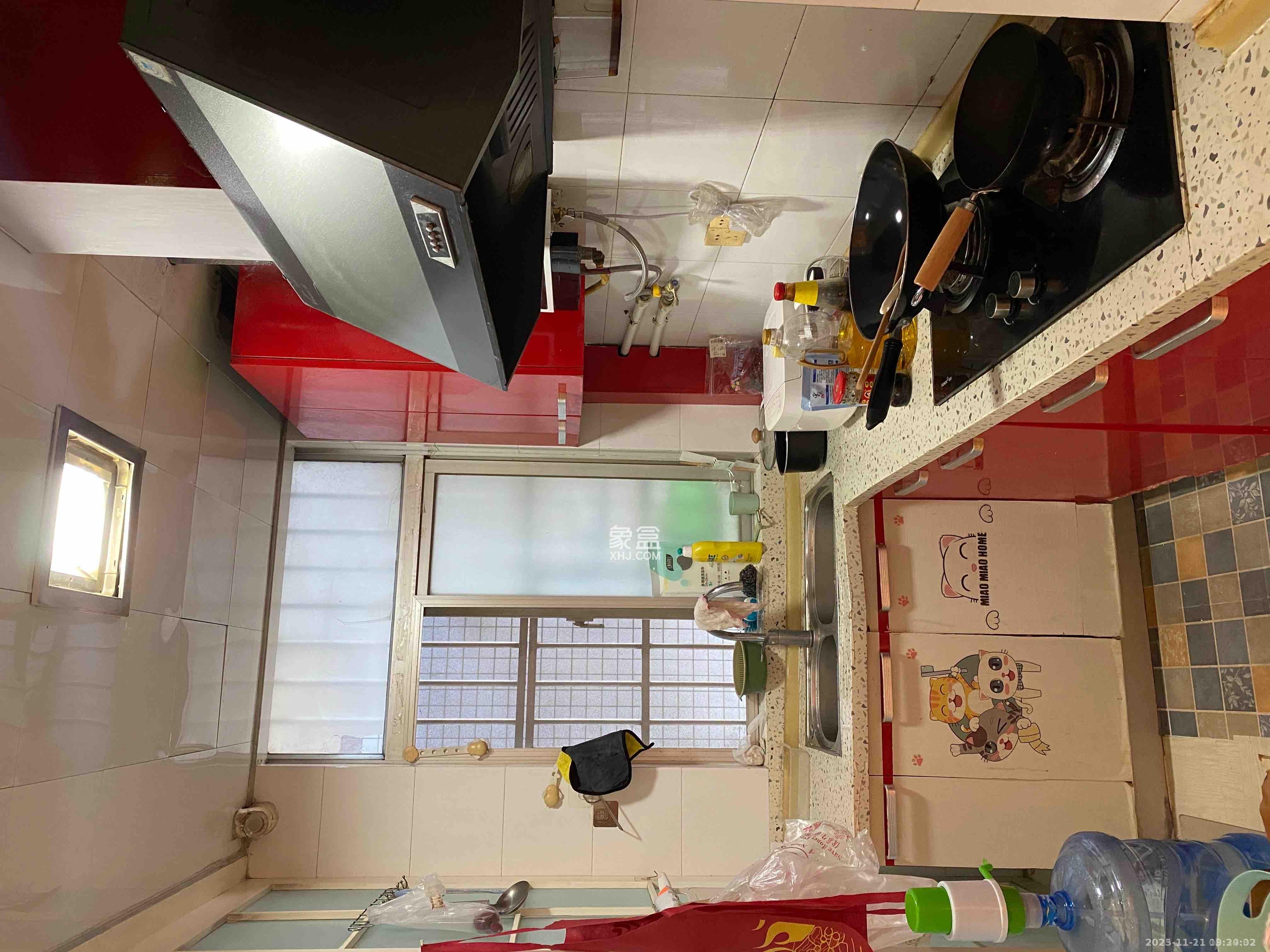 东方新世界  1室1厅1卫    1500.0元/月室内图