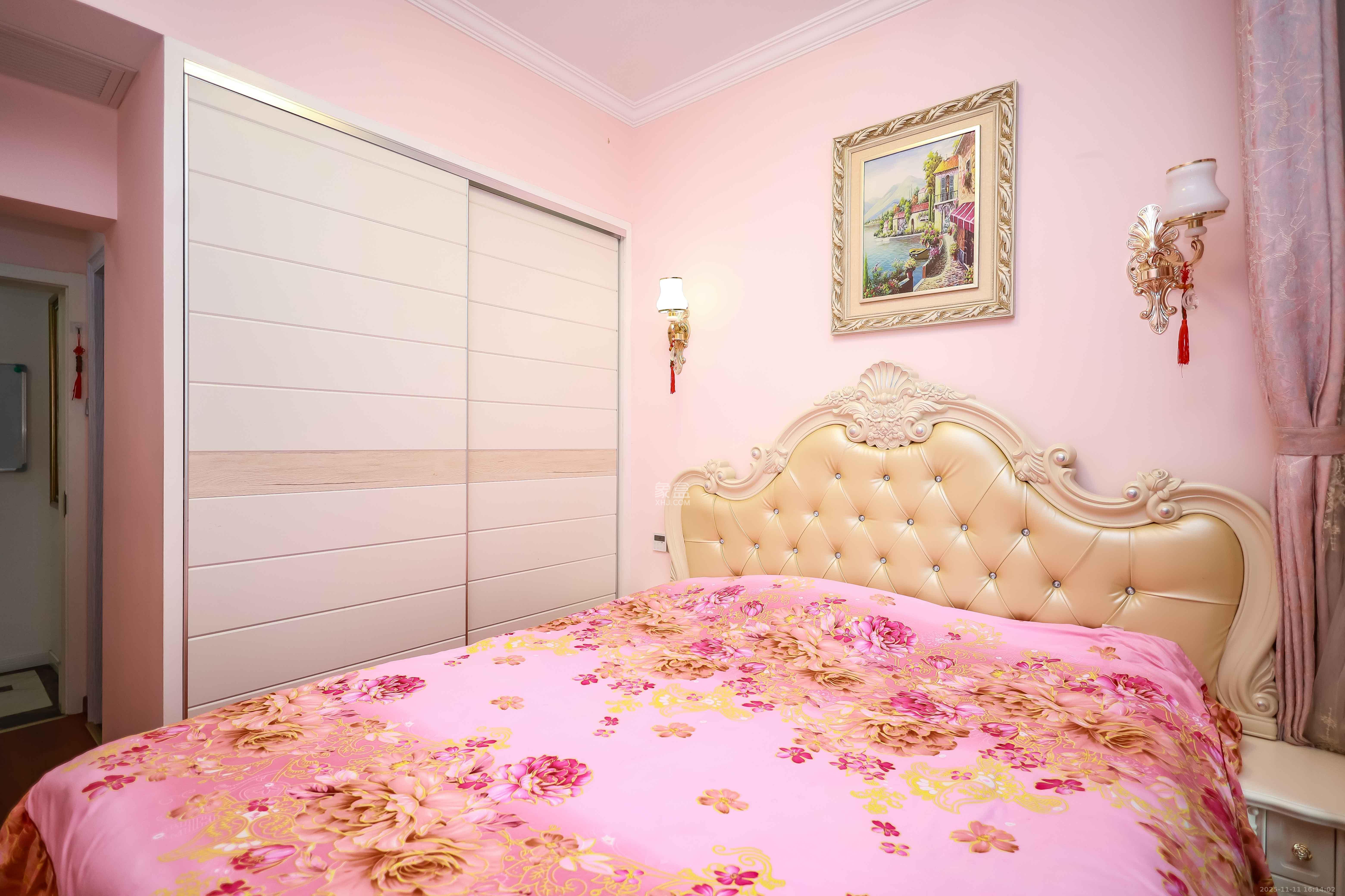 万象府台  3室2厅2卫    238.0万卧室