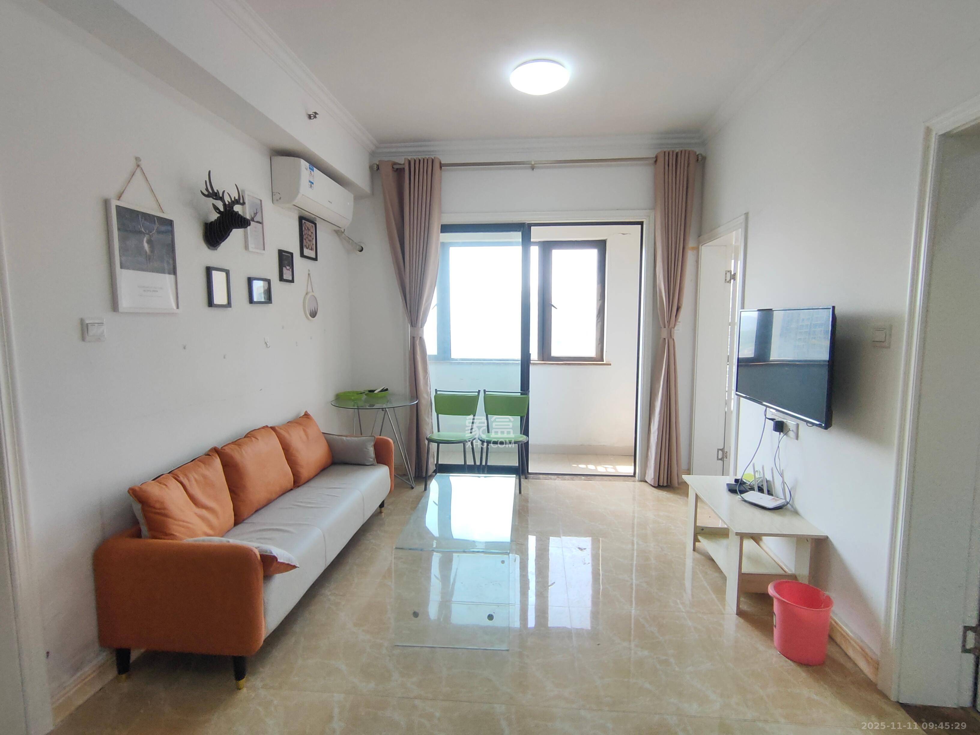 博林云栖  1室1厅1卫    2000.0元/月