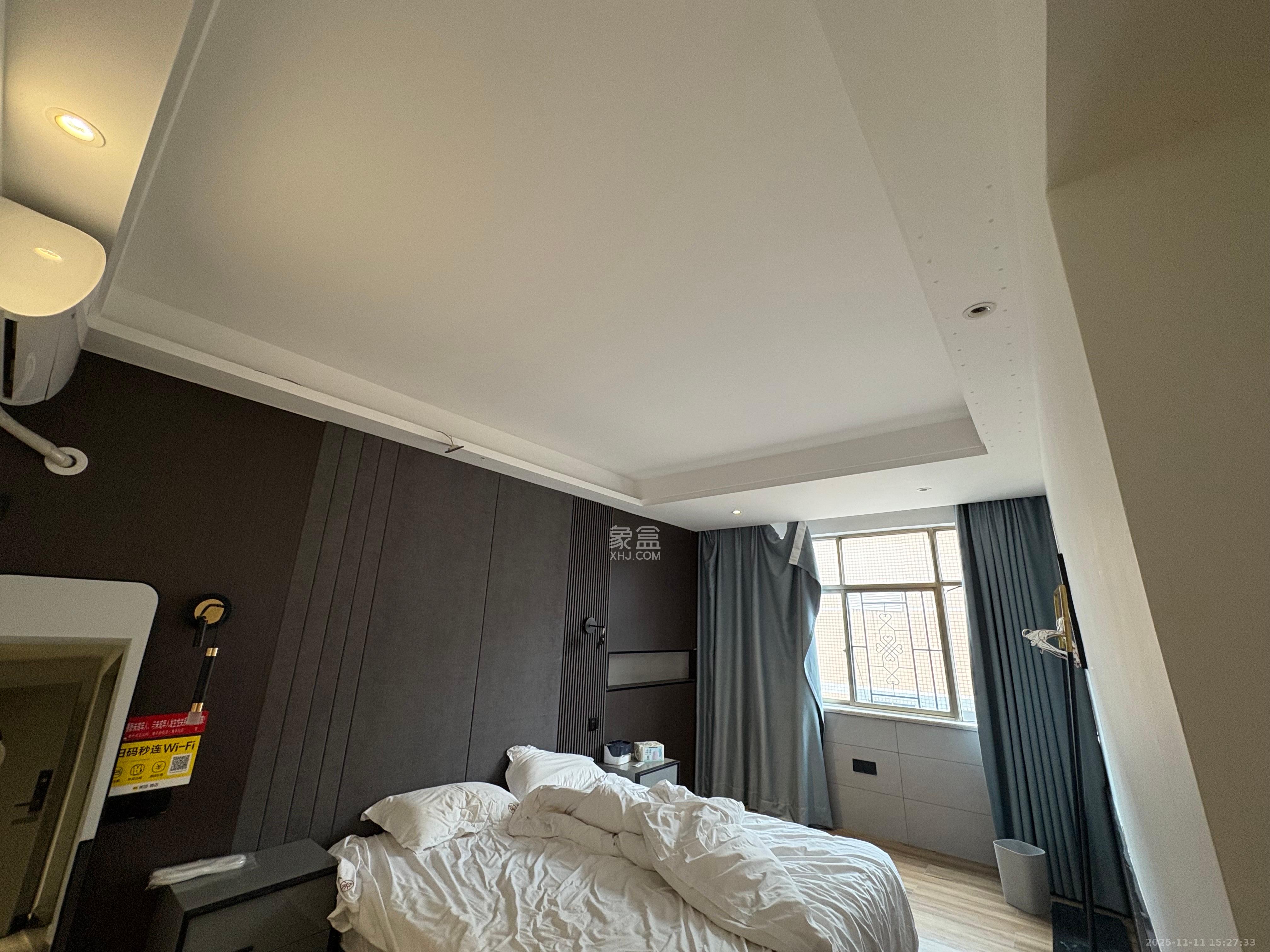 王府井公寓（福源公寓）  4室2厅2卫    5000.0元/月室内图