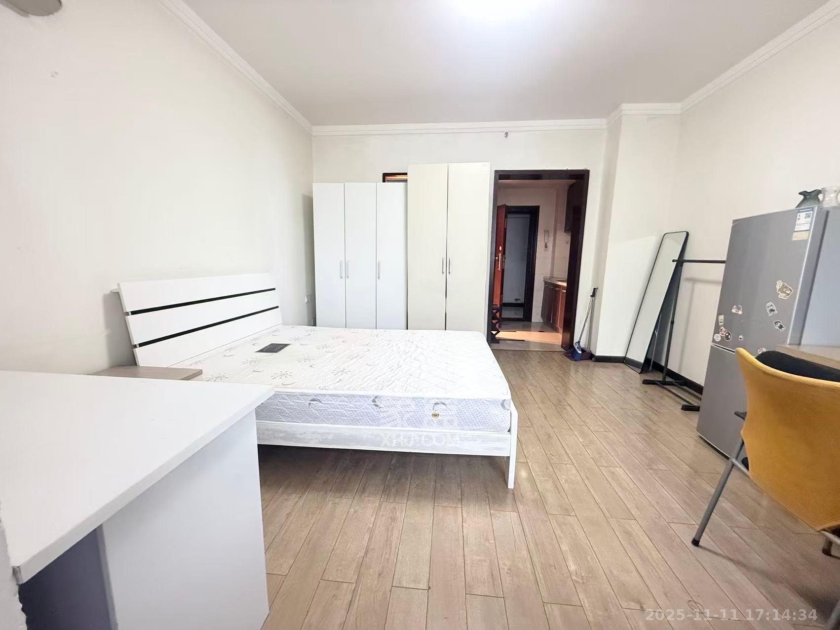 标志商务中心 1室1厅1卫 1500.0元/月 标志商务中心 1室1厅1卫 1500.0元/月室内图