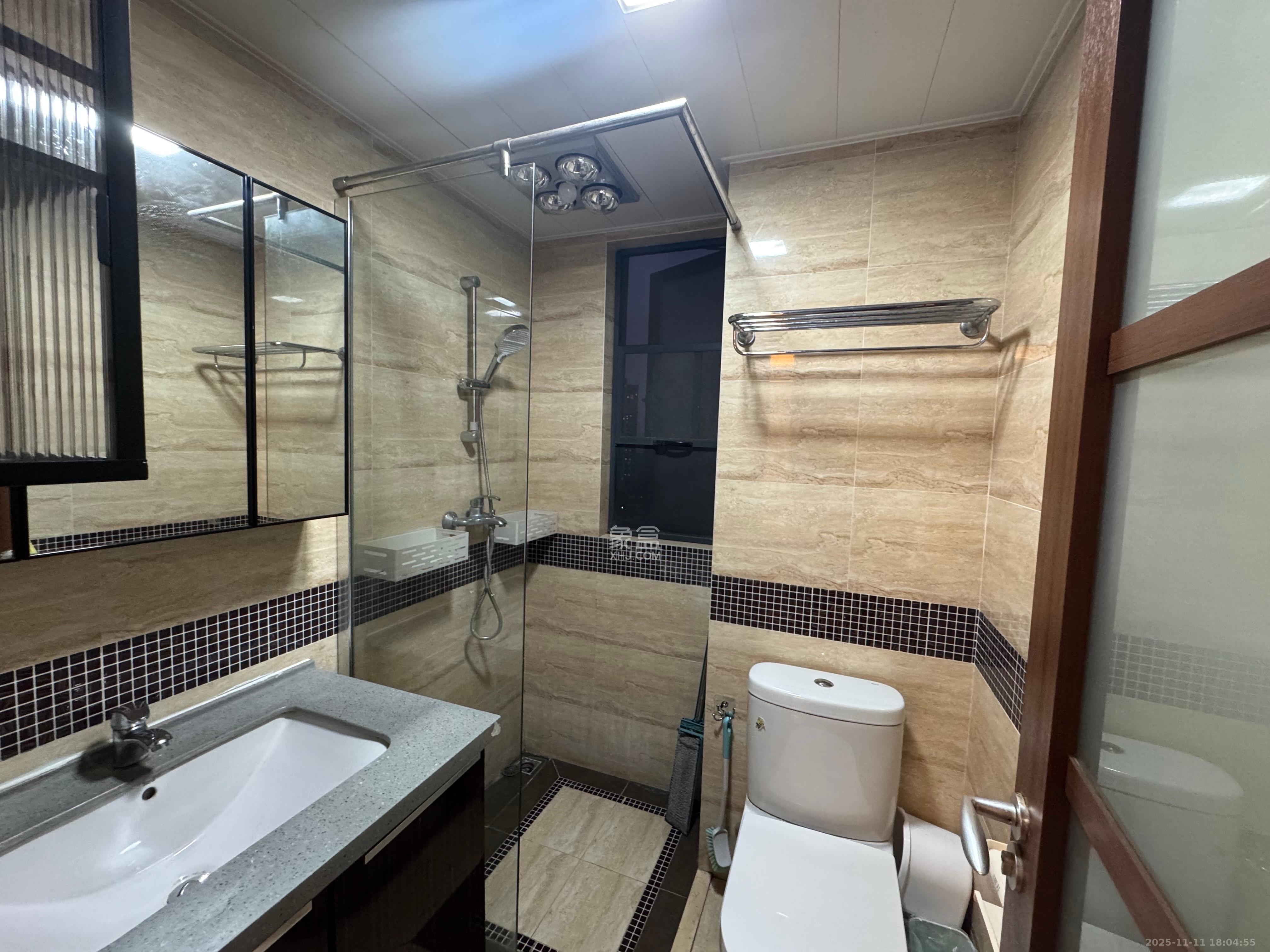 万科金域华府三四期  2室0厅0卫    2200.0元/月室内图