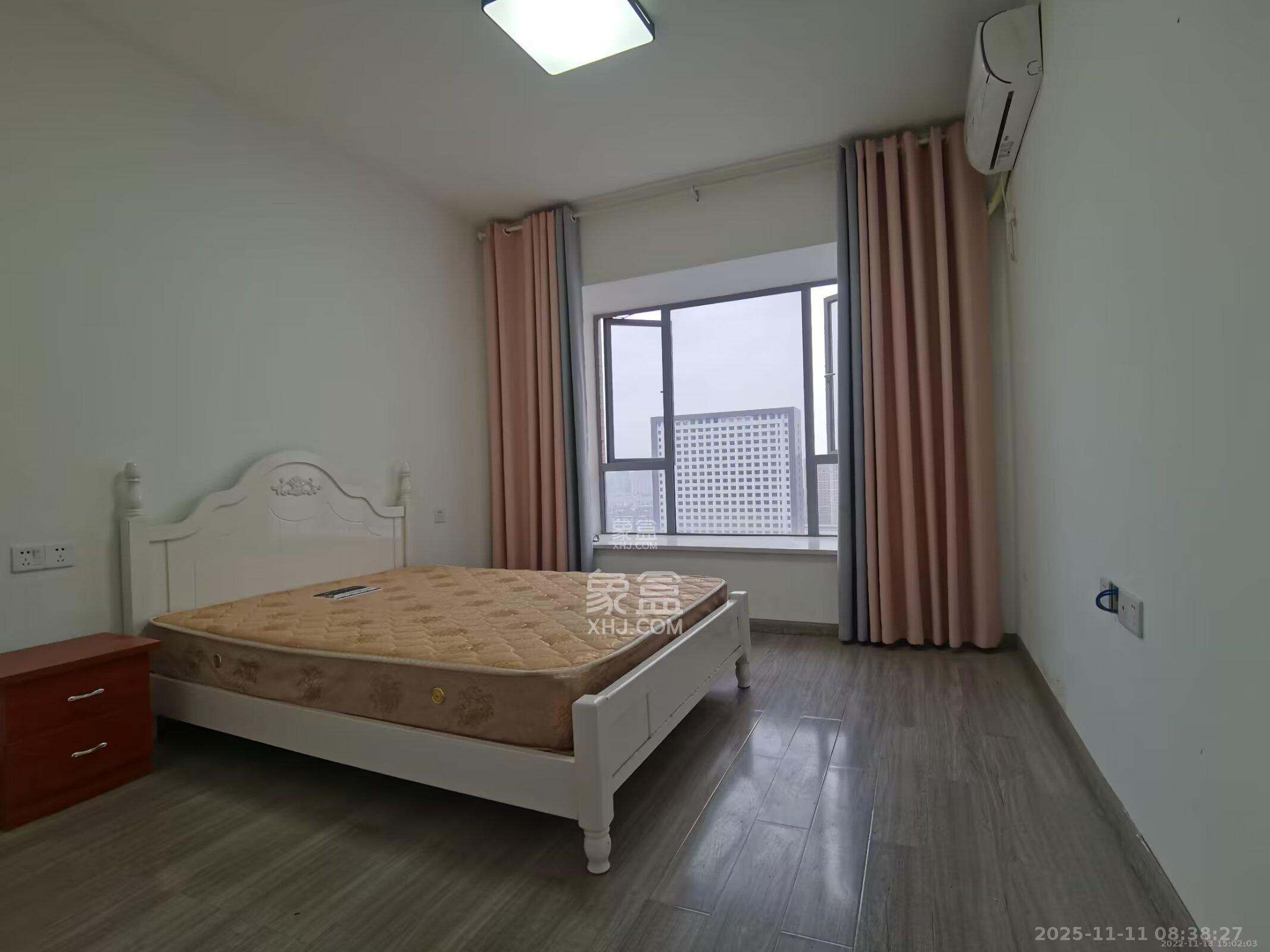 湖湘奥林匹克花园  3室2厅2卫    2200.0元/月室内图