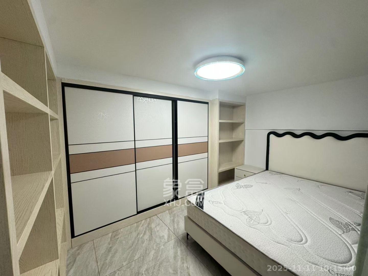 华润置地广场二期 2室1厅1卫 1600.0元/月 华润置地广场二期 2室1厅1卫 1600.0元/月室内图