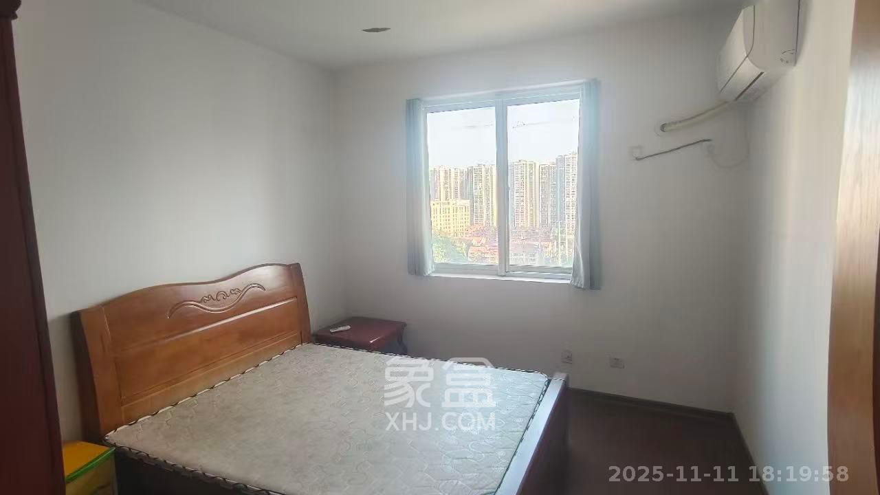 海利科院佳园  3室2厅1卫    2600.0元/月室内图