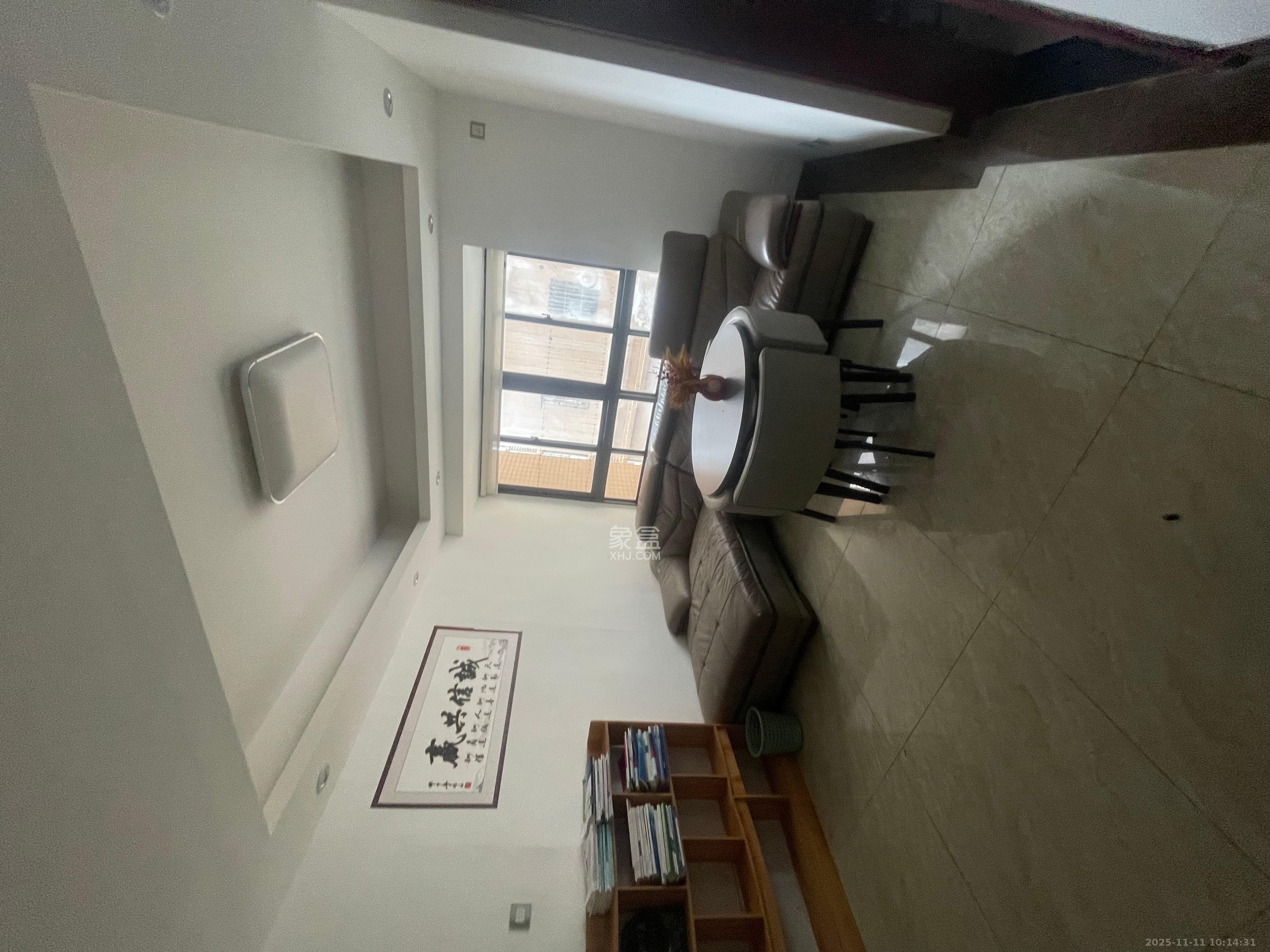 华城广场 2室1厅1卫 2200.0元/月 华城广场 2室1厅1卫 2200.0元/月室内图