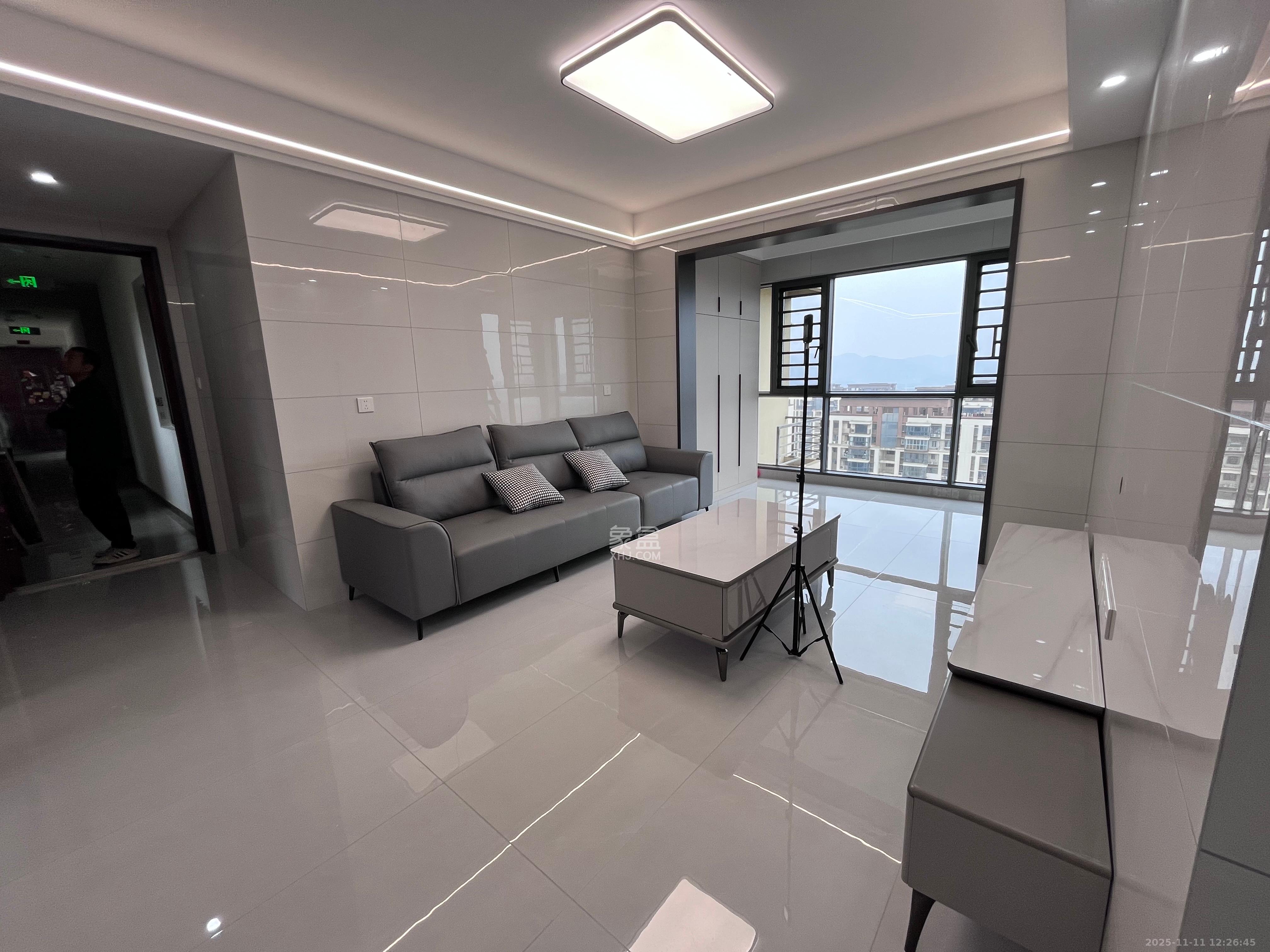 桥头家园二期（桥头家苑二期）  3室2厅1卫    2200.0元/月室内图