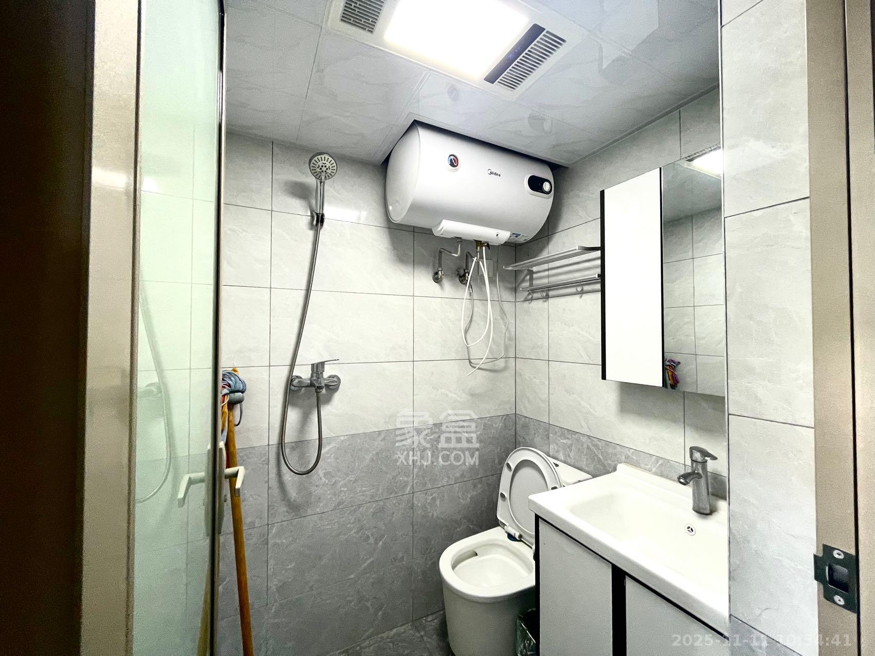 金地铂悦  1室1厅1卫    1500.0元/月室内图