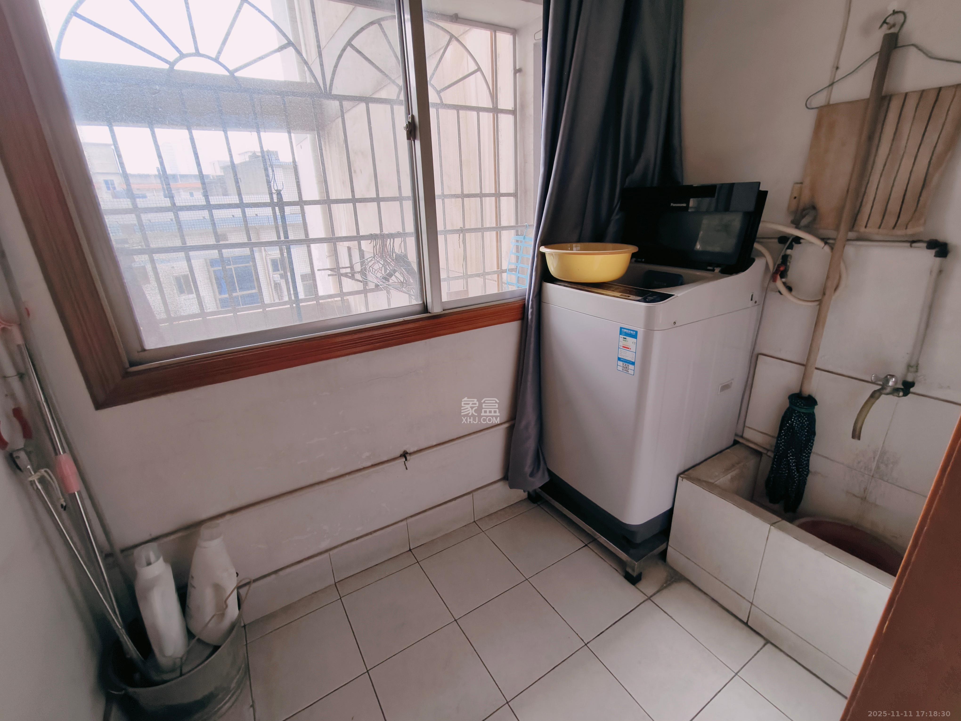 中国人民财产股份公司宿舍（人民保险公司宿舍）  3室2厅1卫    3000.0元/月室内图