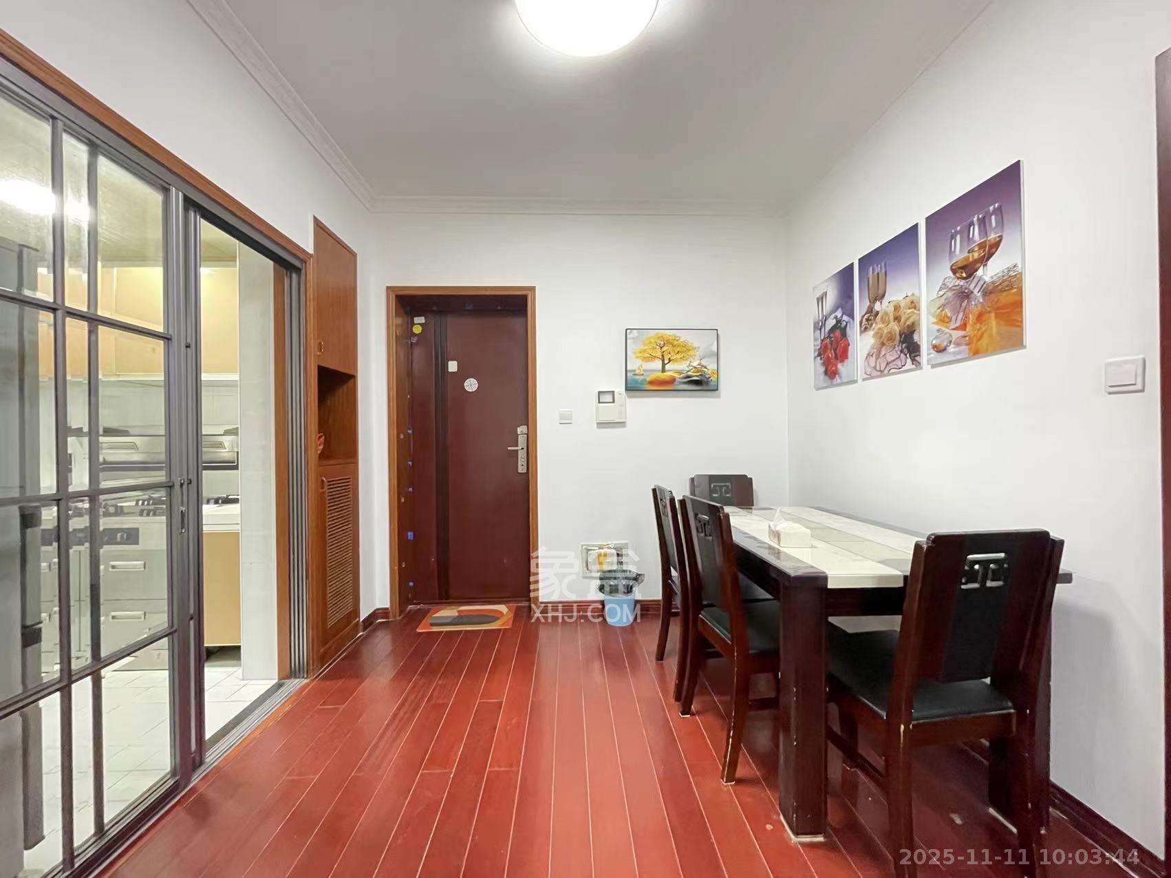 保利麓谷林语D区  1室2厅1卫    2000.0元/月室内图