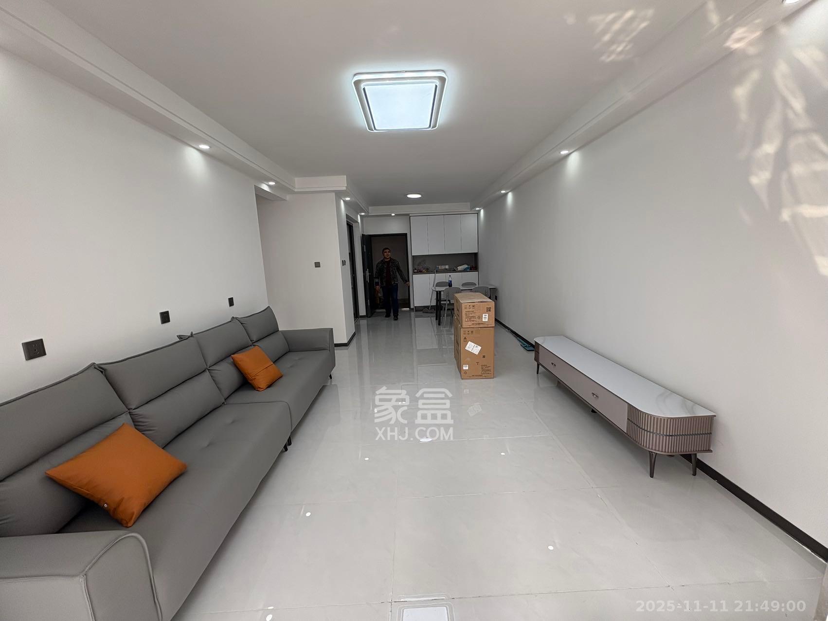 旭日嘉苑 2室1厅1卫 2500.0元/月 旭日嘉苑 2室1厅1卫 2500.0元/月室内图