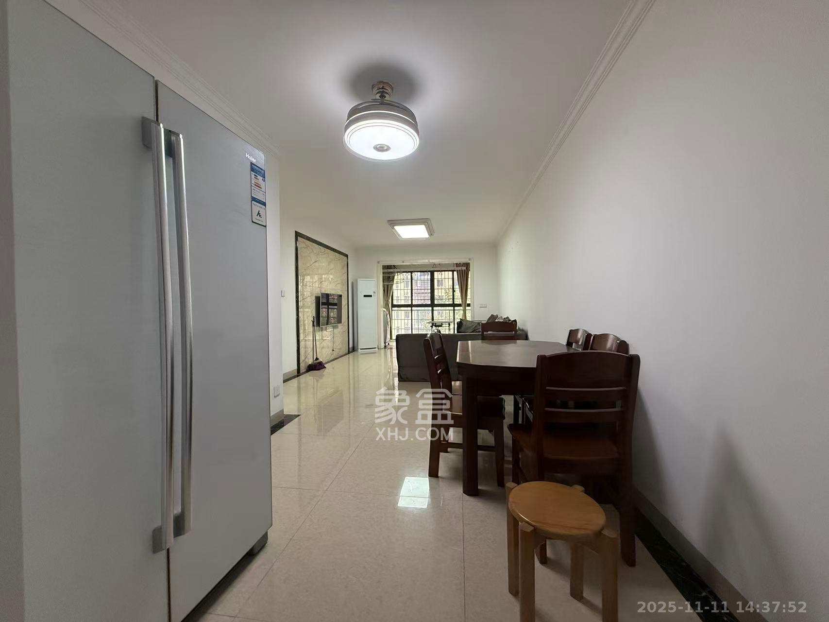 中欣楚天熙苑  2室2厅1卫    2300.0元/月室内图