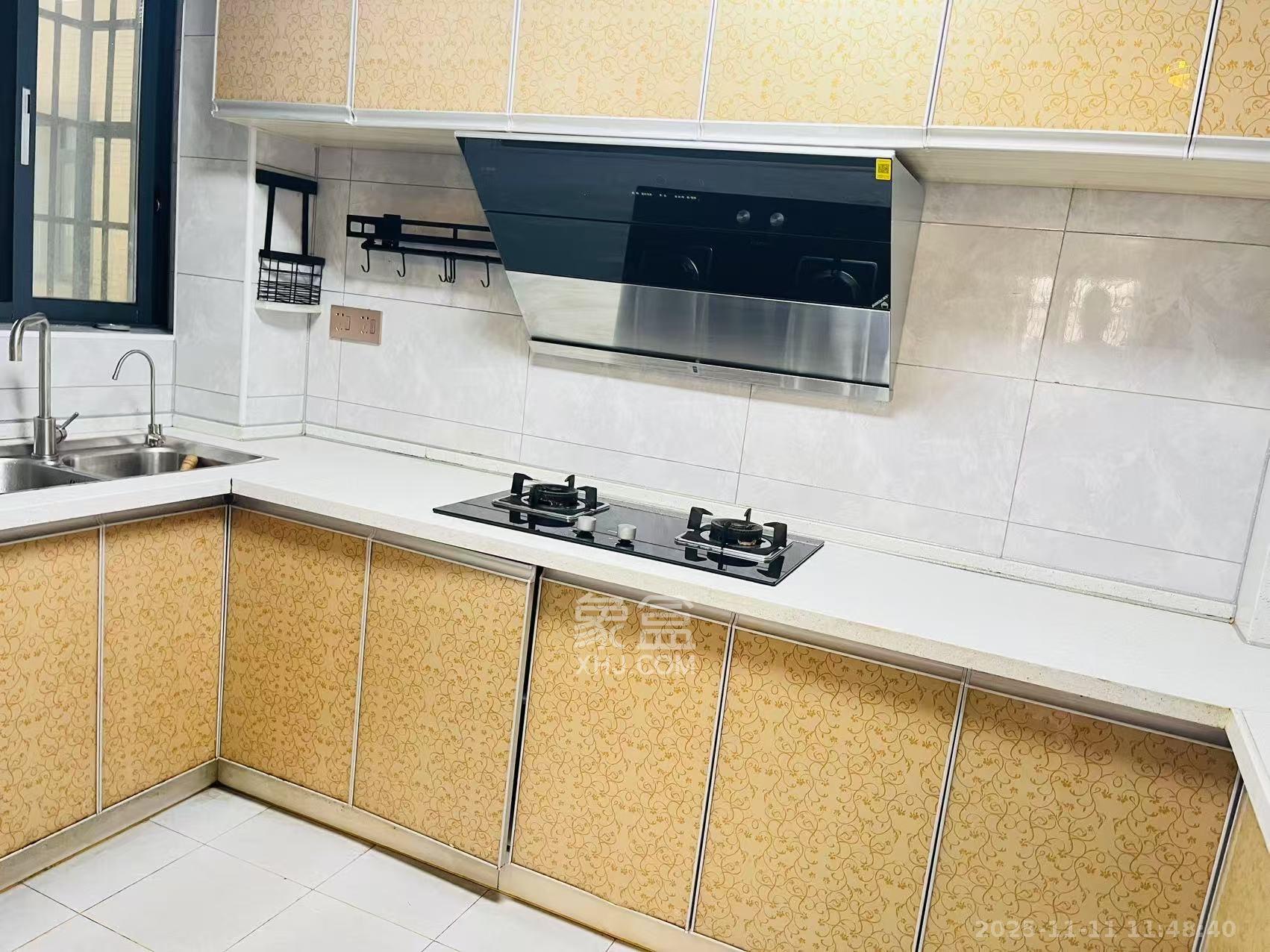 洋湖春园  3室2厅2卫    2100.0元/月室内图