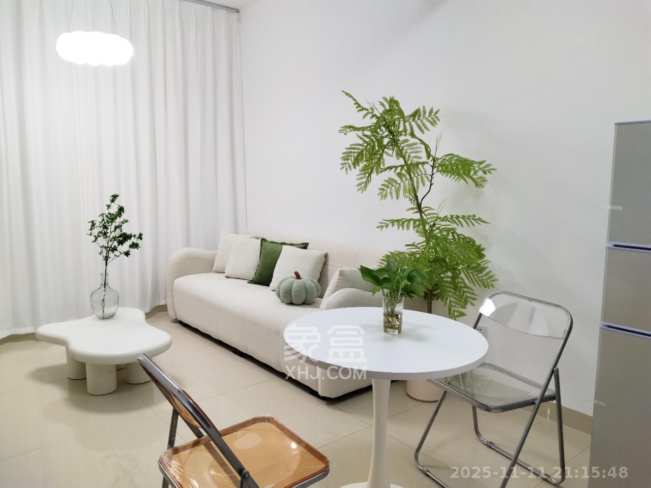 锦泰东环国际  1室1厅1卫    2200.0元/月