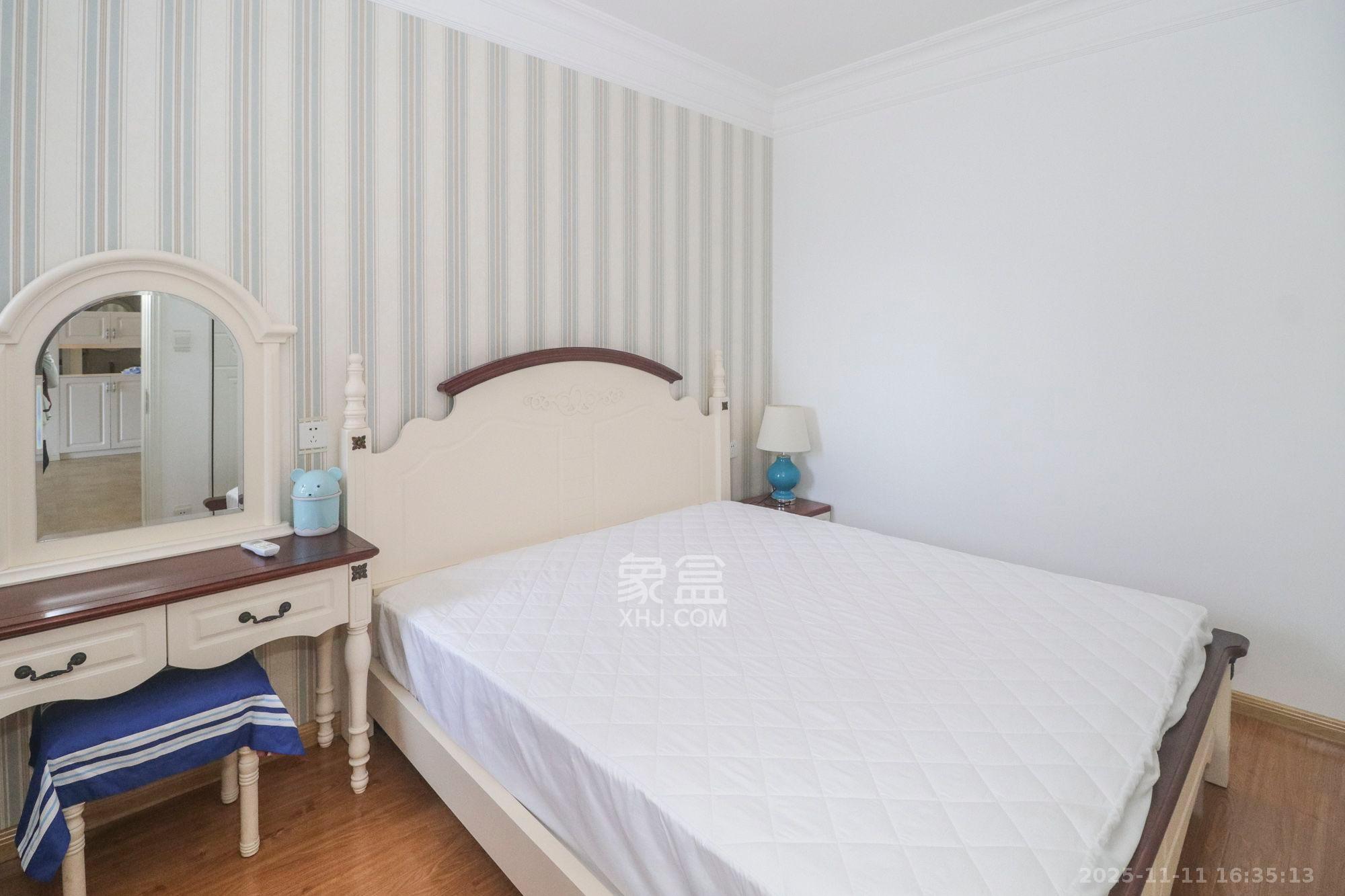 世茂外滩里(世茂铂翠湾三期) 3室2厅1卫 5300.0元/月 世茂外滩里(世茂铂翠湾三期) 3室2厅1卫 5300.0元/月室内图