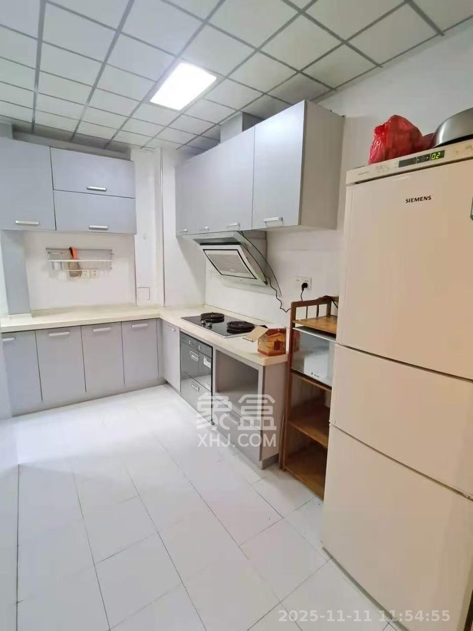 湘江世纪城融江苑  2室2厅1卫    2000.0元/月室内图