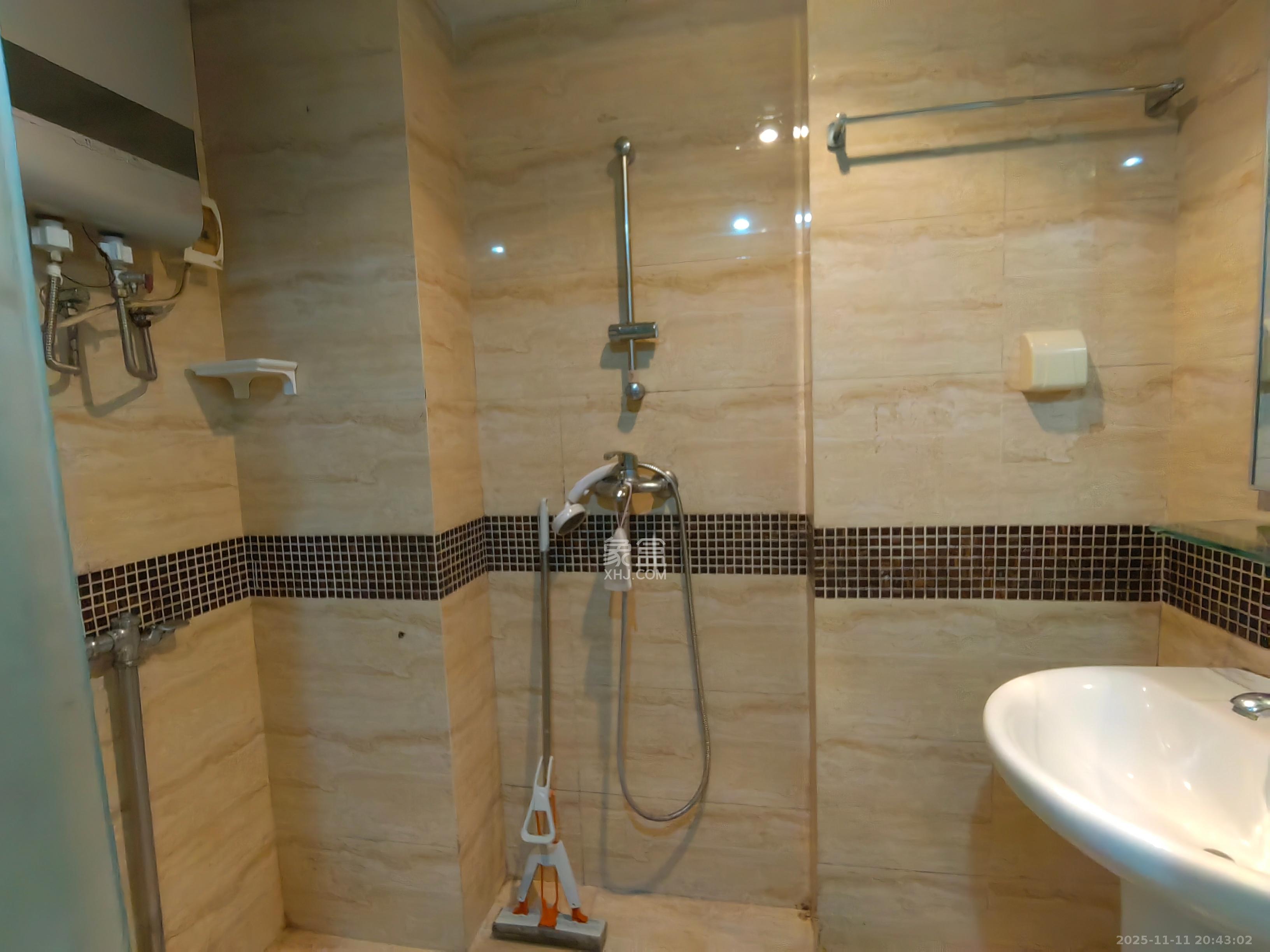 万科金域华府一期  1室0厅1卫    1100.0元/月室内图