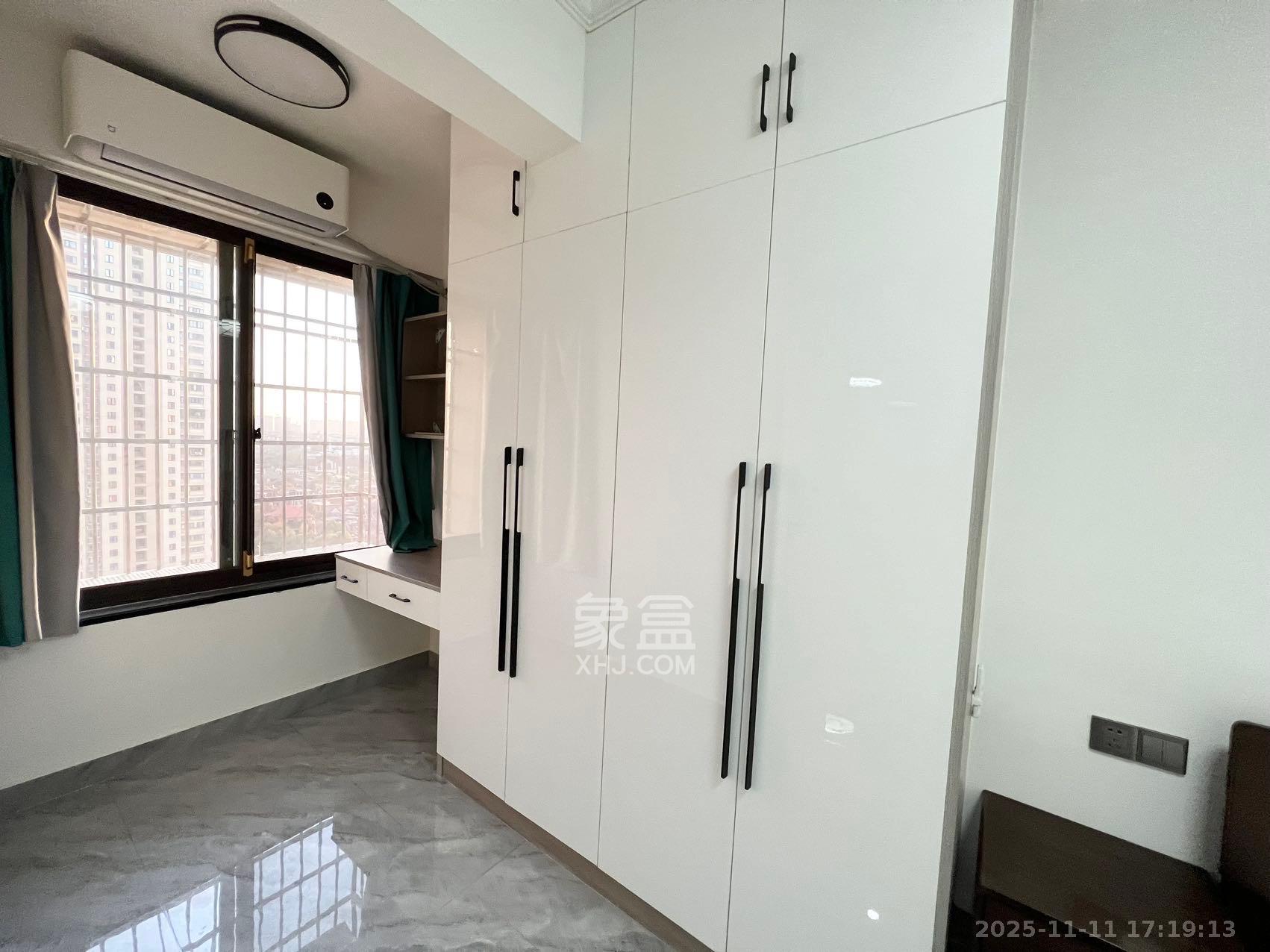 东合新苑  2室2厅1卫    2100.0元/月室内图