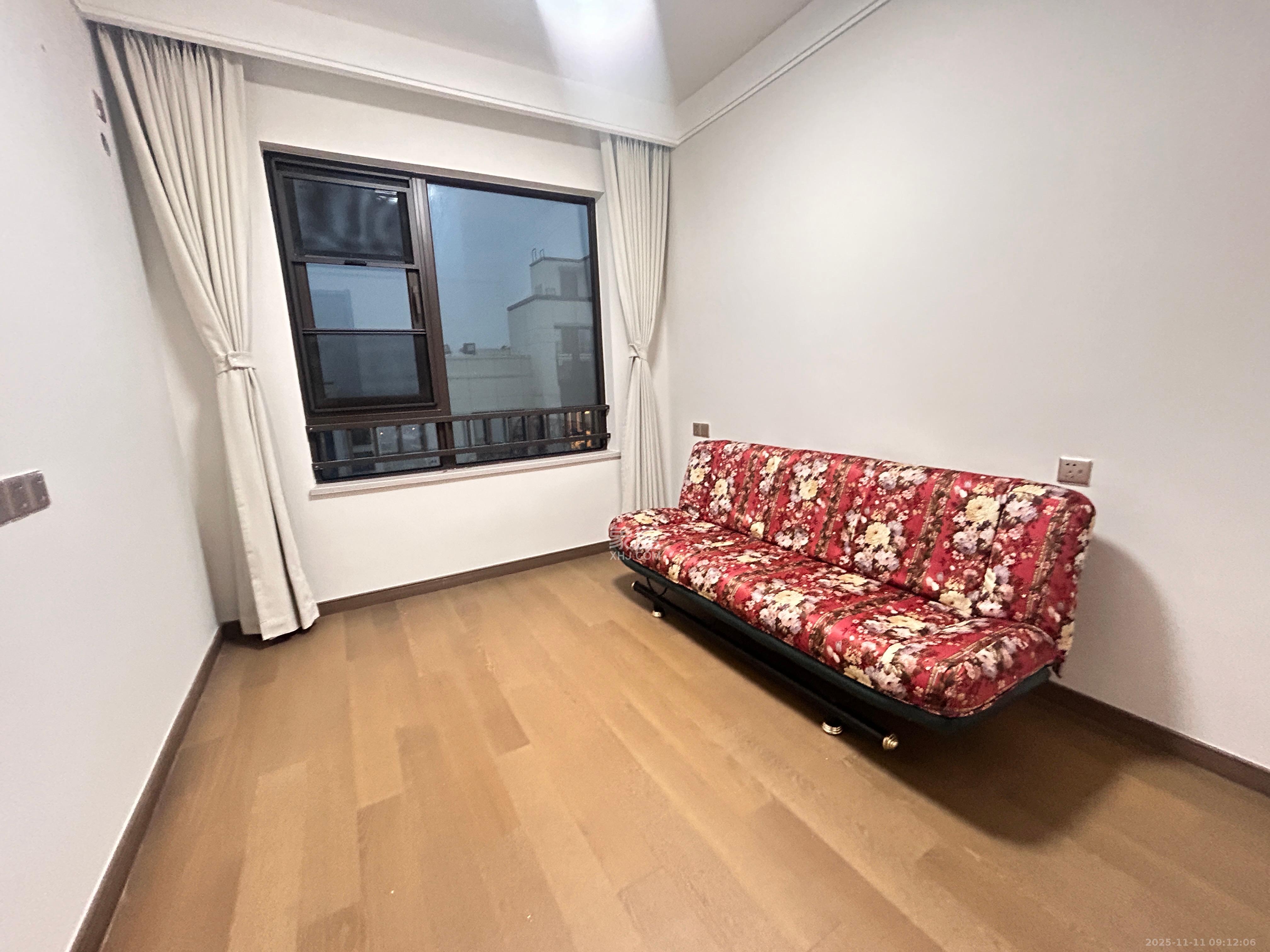 龙湖日盛奕境 3室2厅2卫 2600.0元/月 龙湖日盛奕境 3室2厅2卫 2600.0元/月室内图