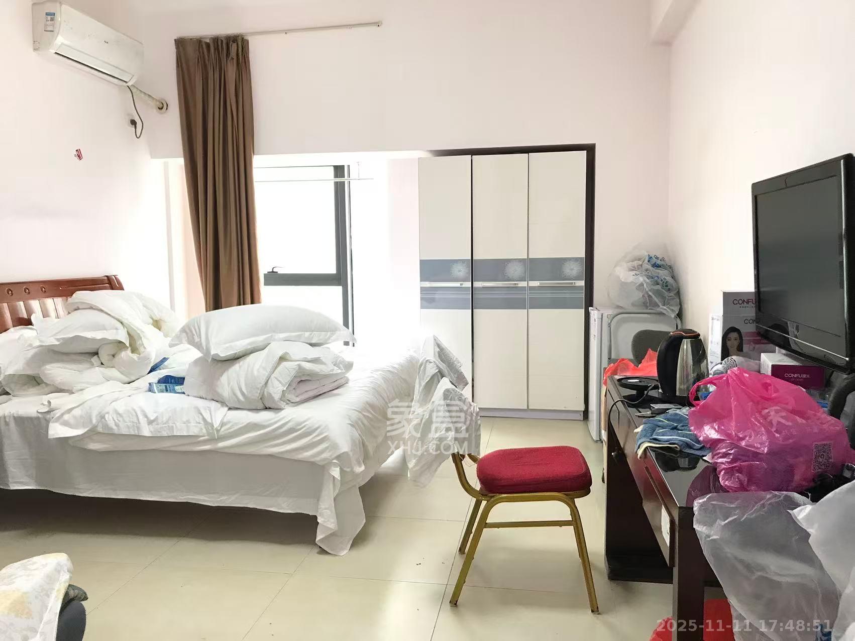 荣盛花语馨苑 1室1厅1卫 1200.0元/月 荣盛花语馨苑 1室1厅1卫 1200.0元/月室内图