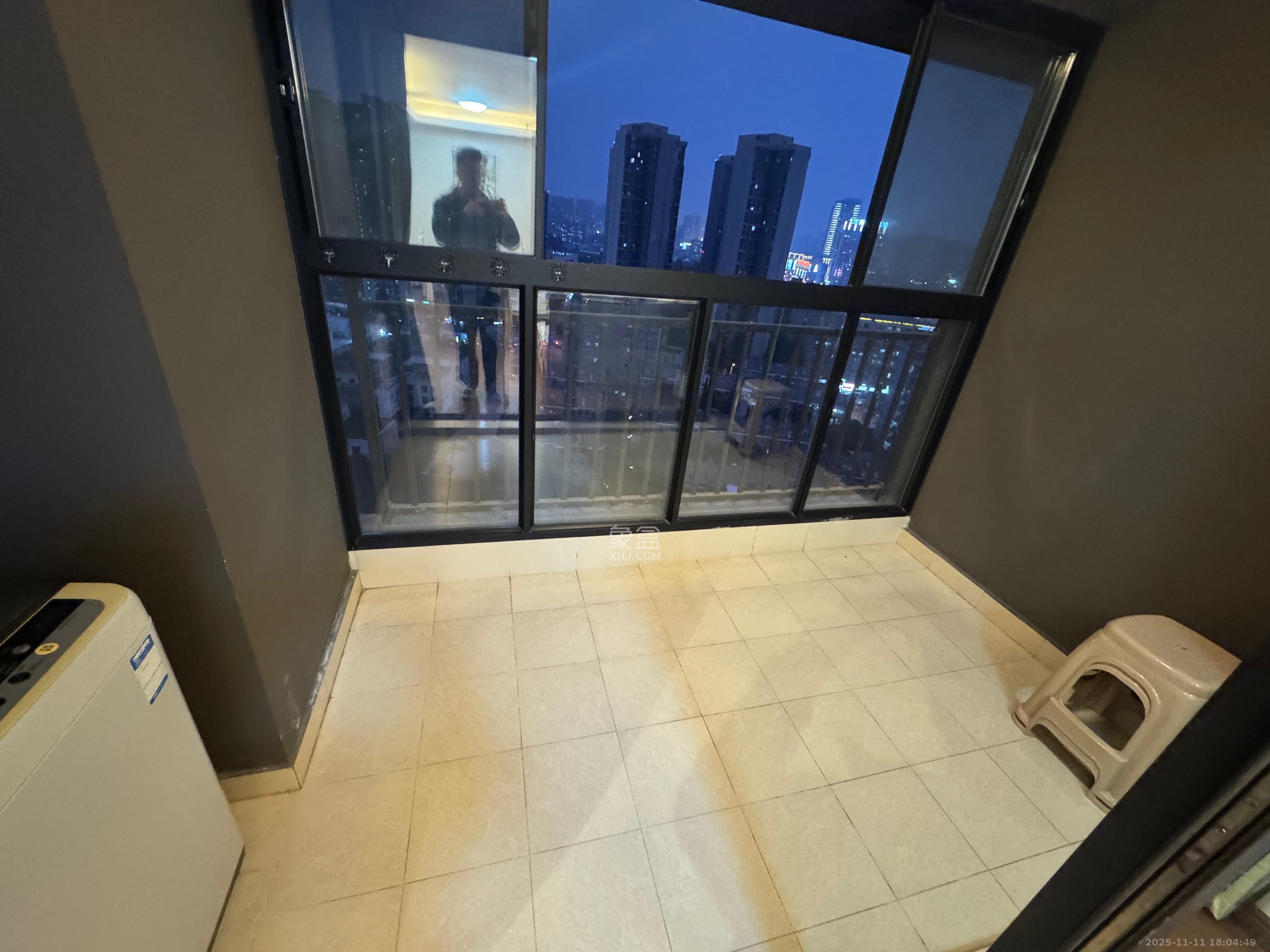 万科金域华府三四期  2室0厅0卫    2200.0元/月室内图