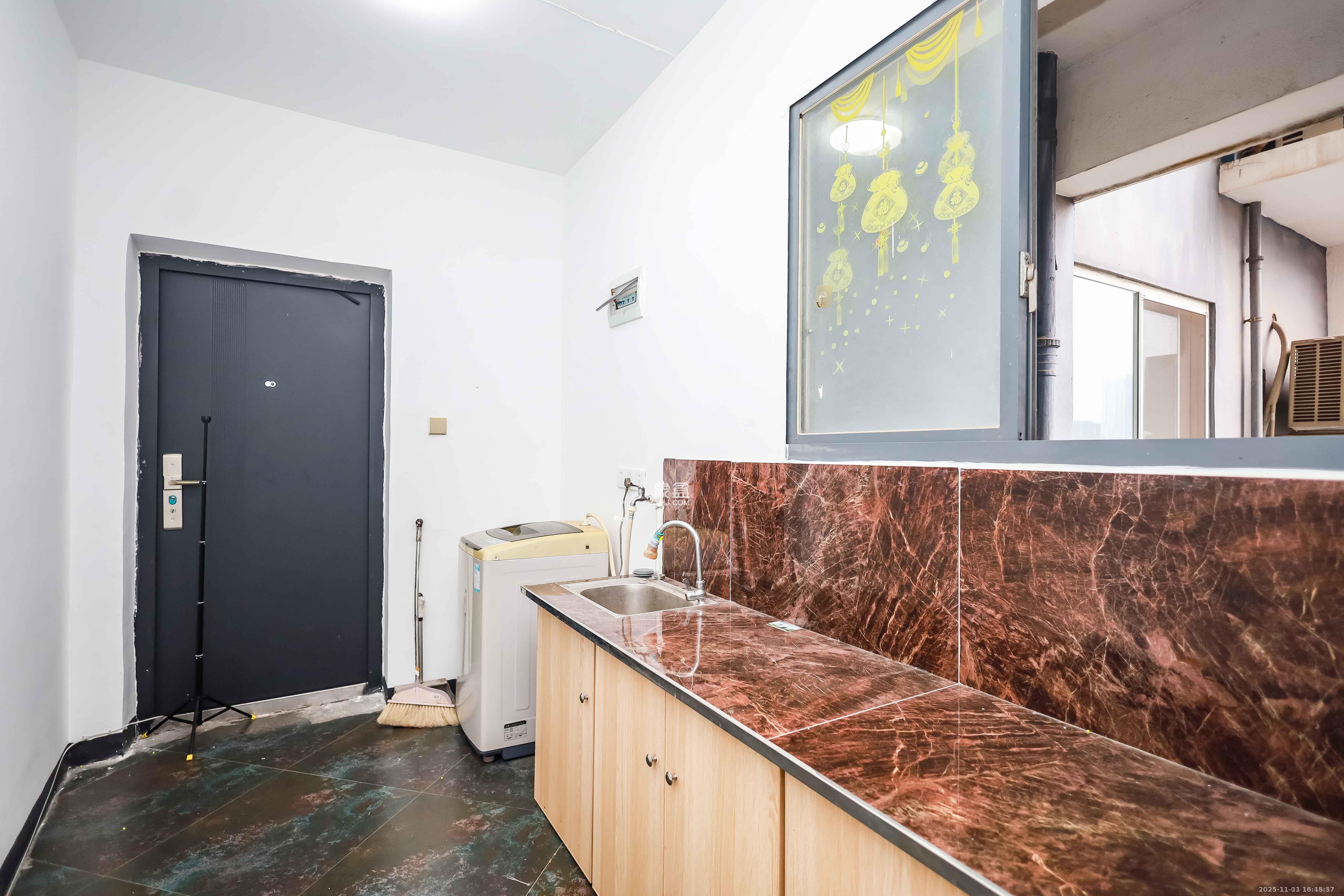 美林银谷  1室1厅1卫    1300.0元/月室内图