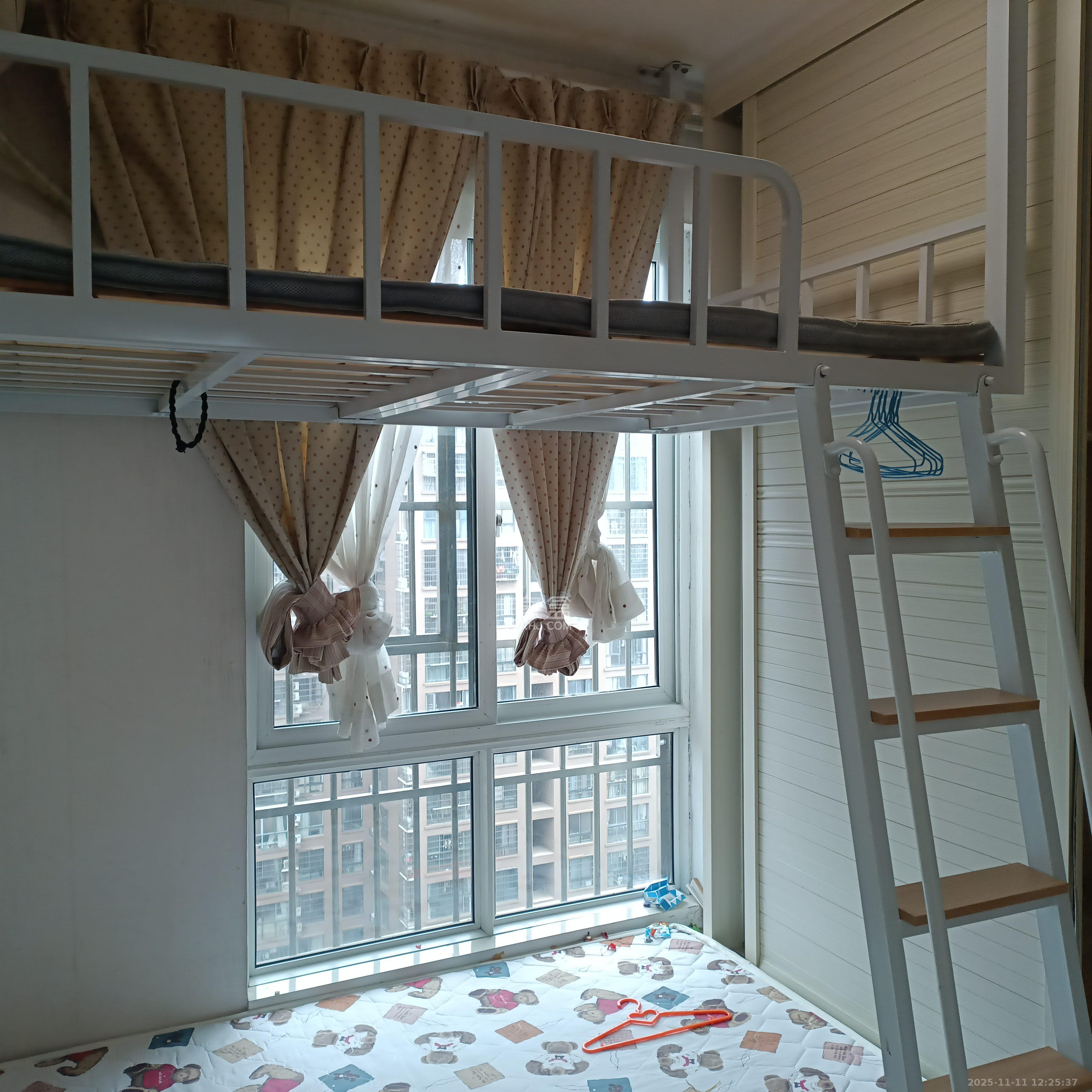 鑫科明珠  2室2厅1卫    2100.0元/月室内图