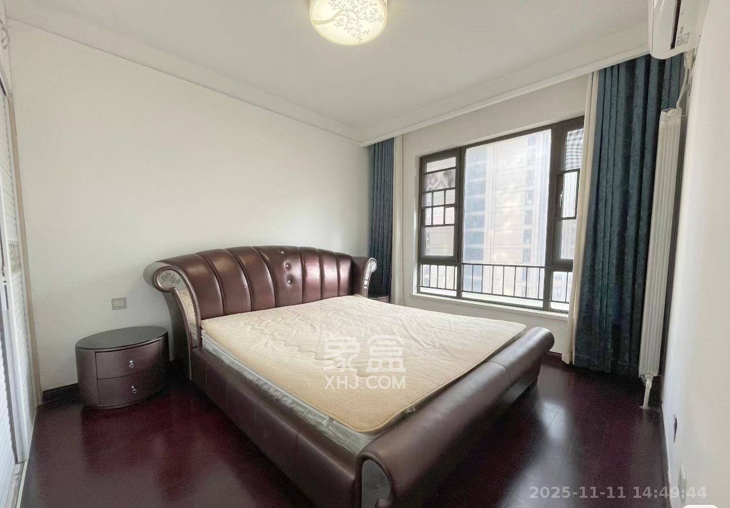 中海国际二期  3室2厅1卫    2200.0元/月室内图