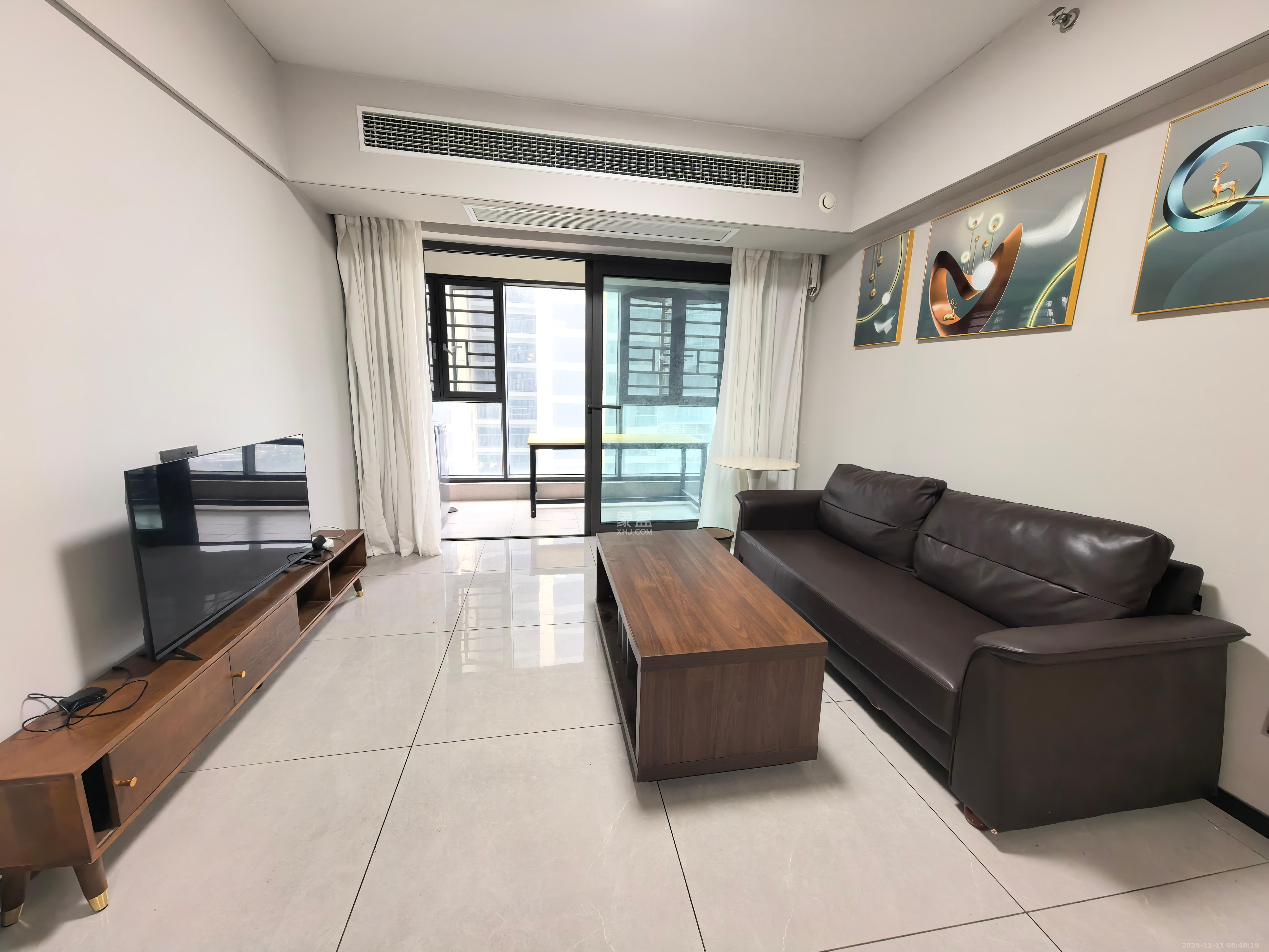 时代梅溪领峰  3室2厅2卫    3200.0元/月